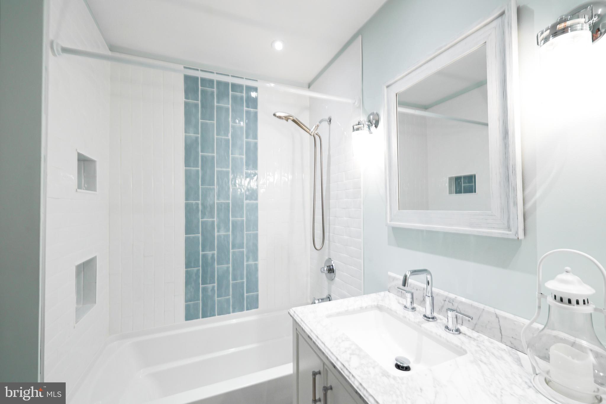 MALLARD RUN - Residential