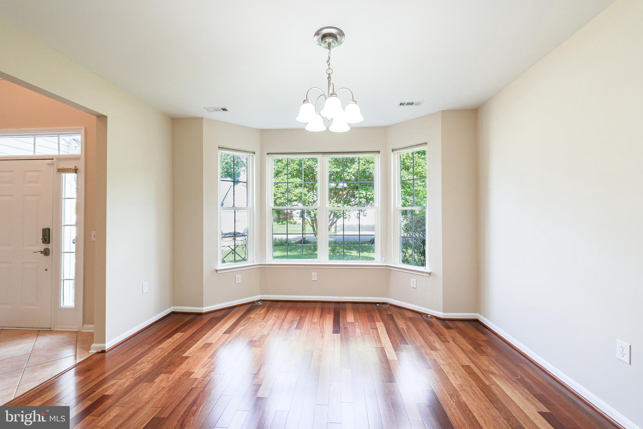 MALLARD RUN - Residential