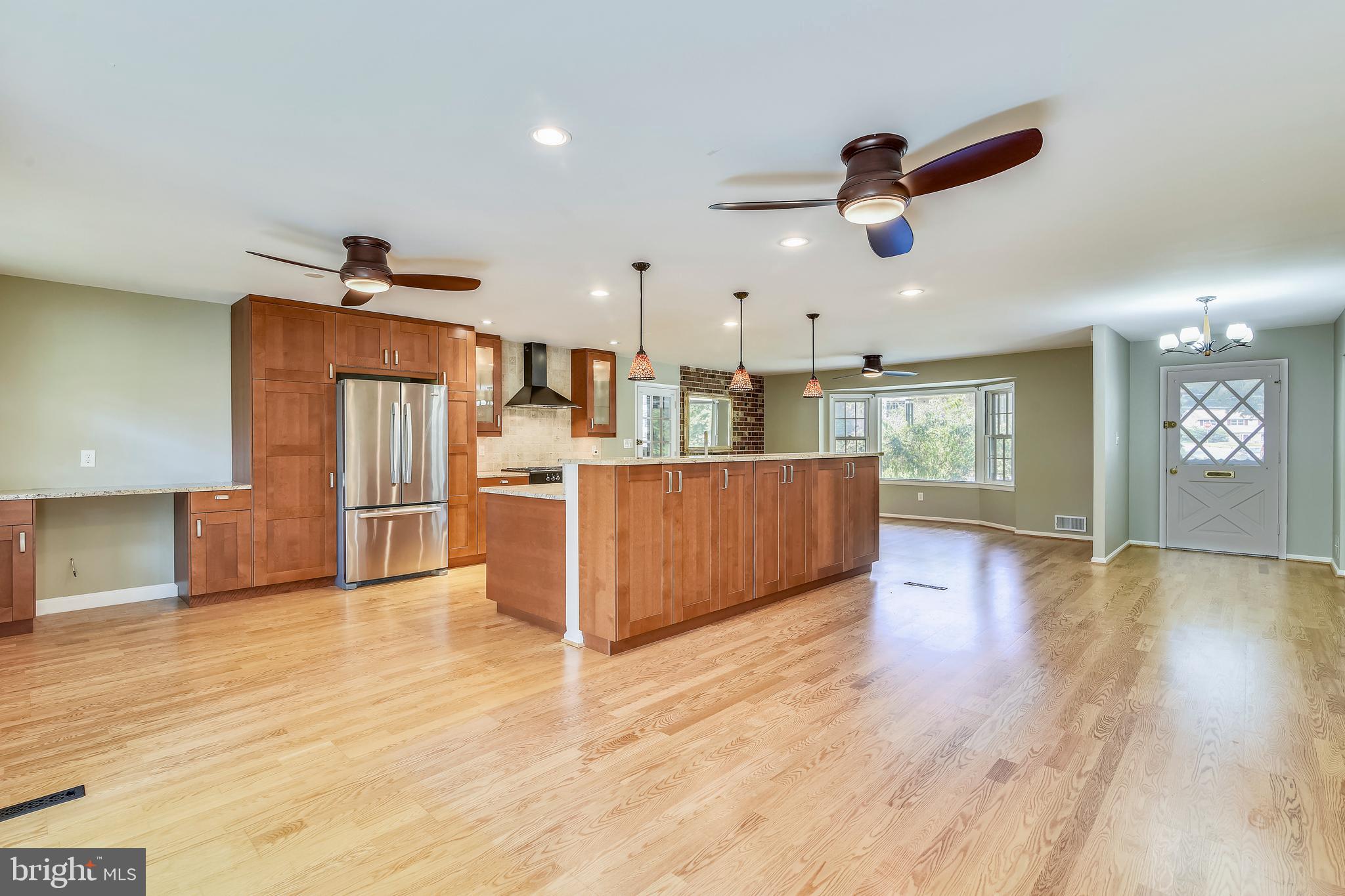 SOMERSET - Residential