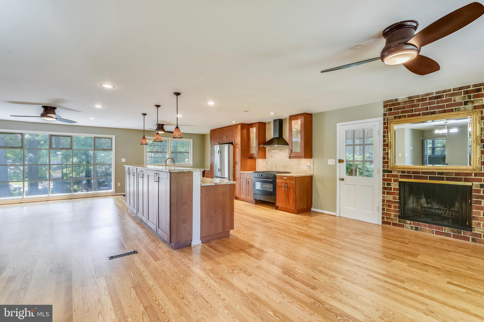SOMERSET - Residential