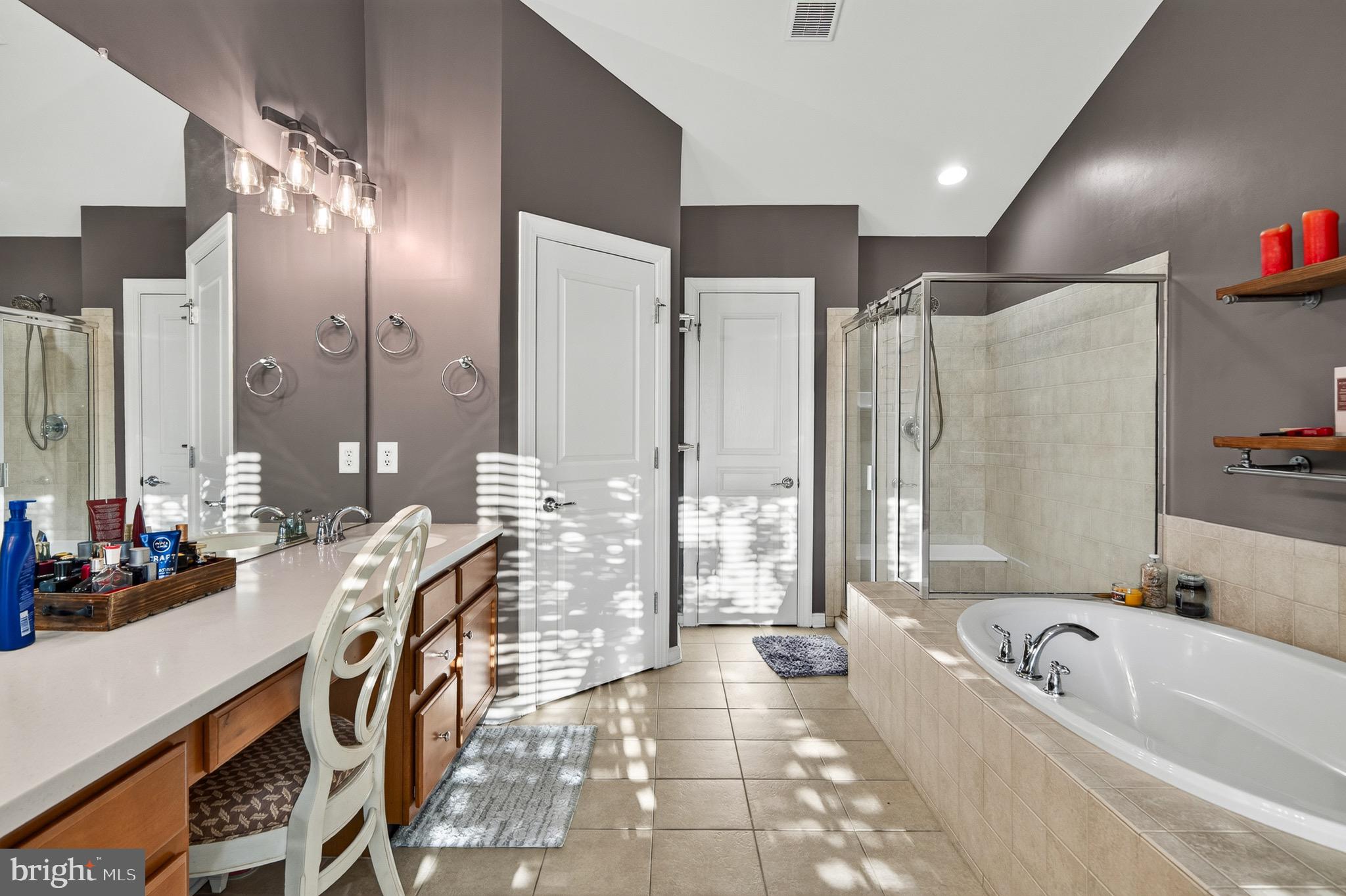 APPLECROSS - Residential