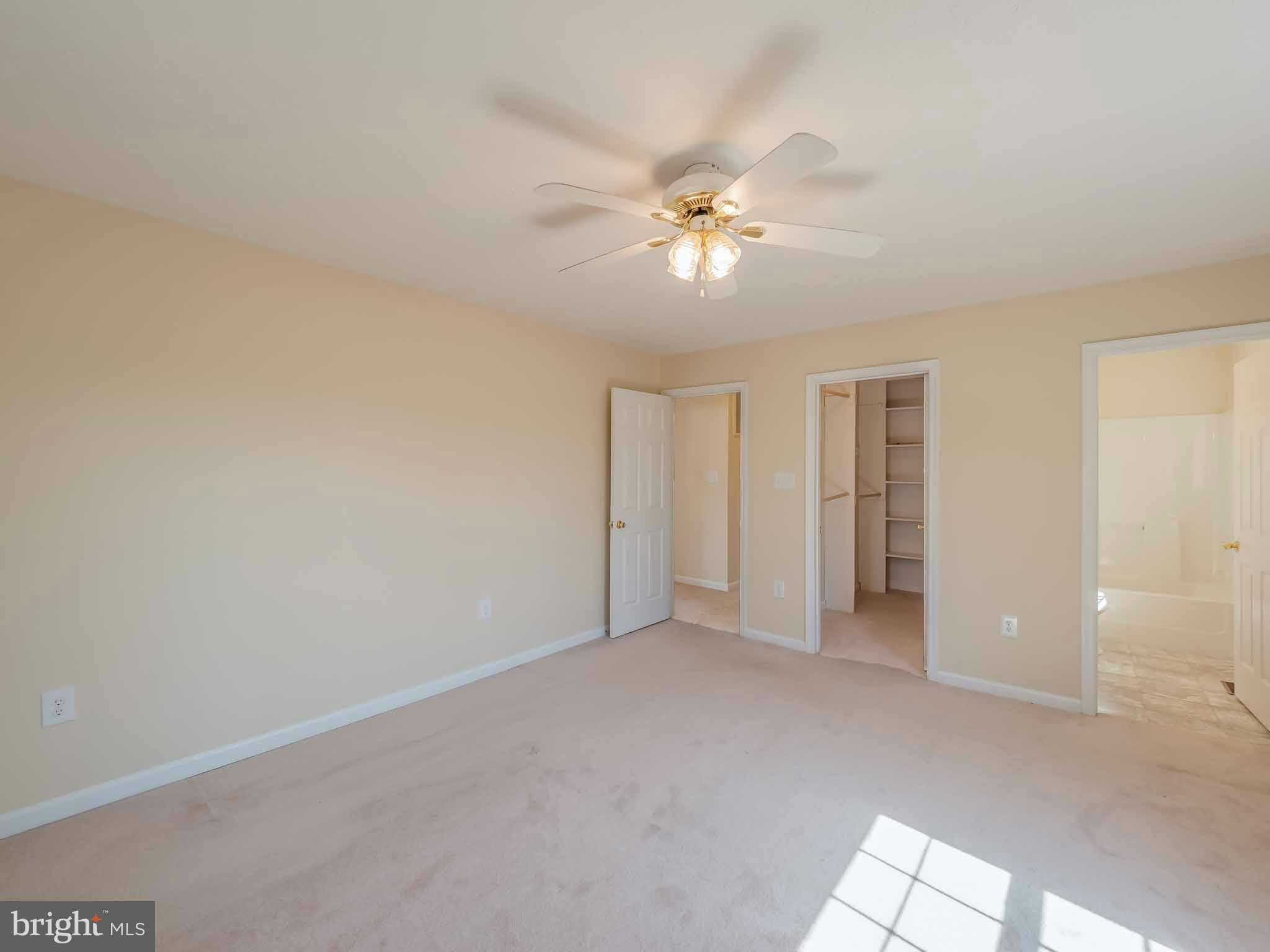 LAUREL GLEN - Residential