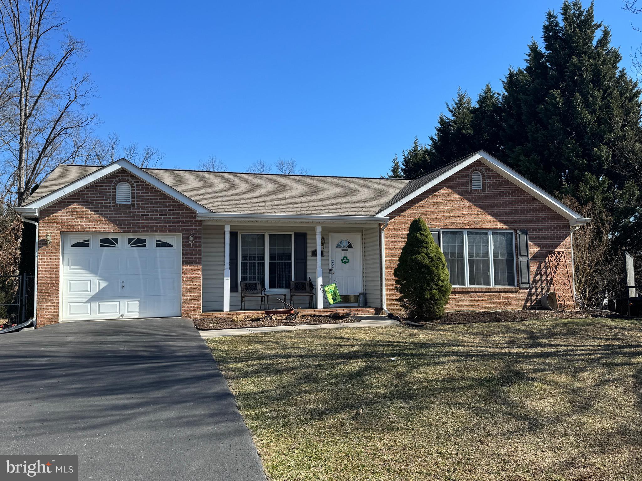 FOREST HEIGHTS - Residential