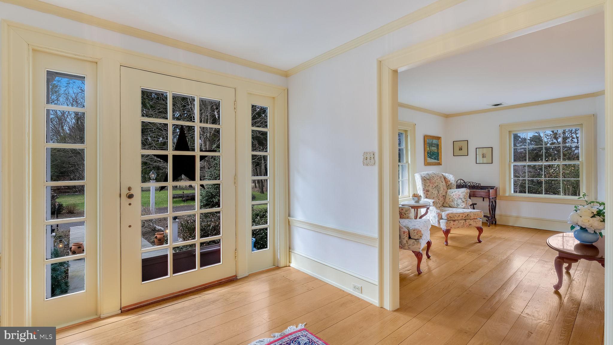 PEBBLE HILL - Residential