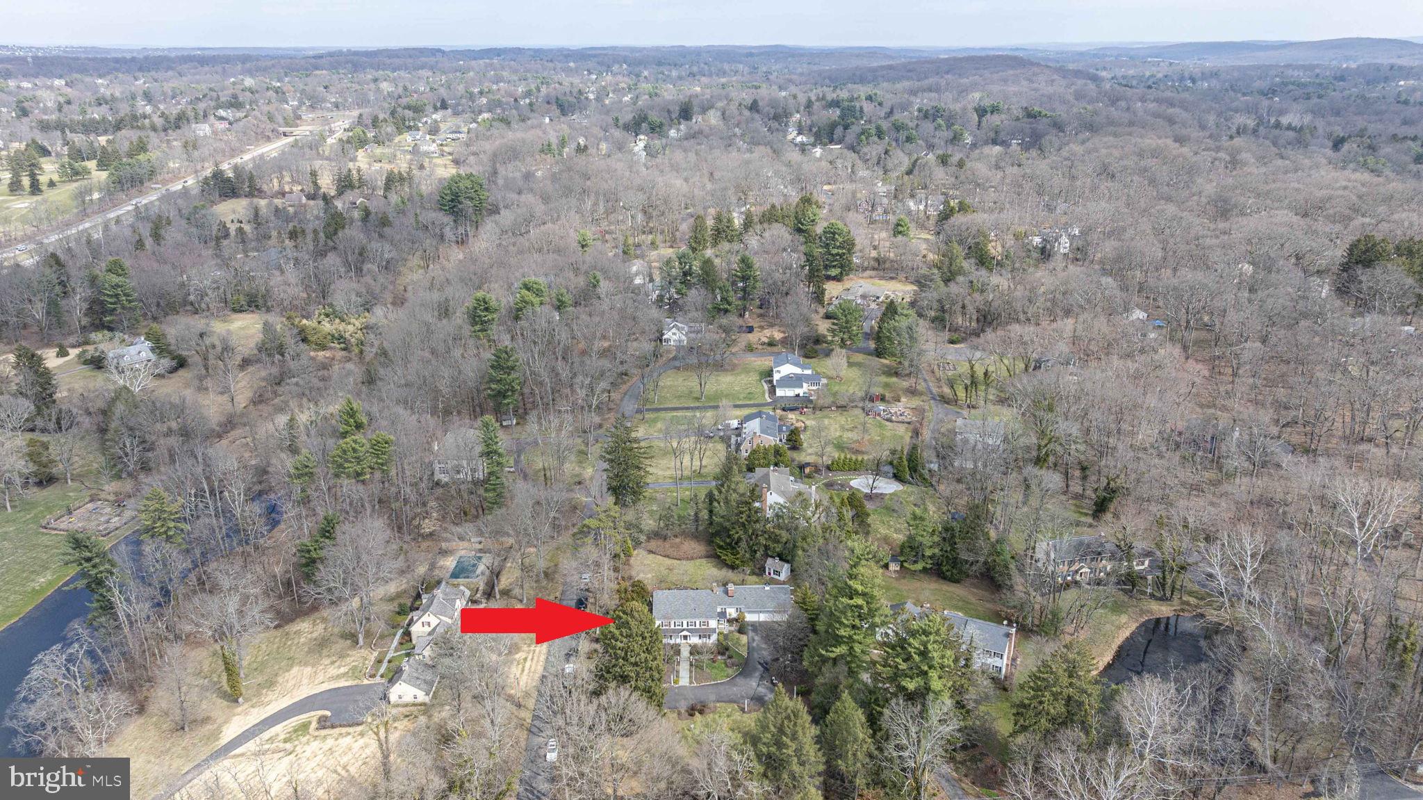 PEBBLE HILL - Residential