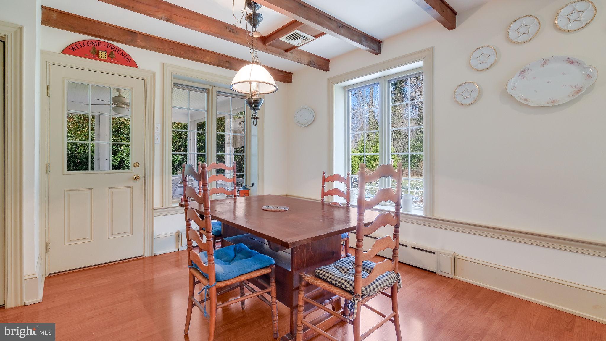 PEBBLE HILL - Residential