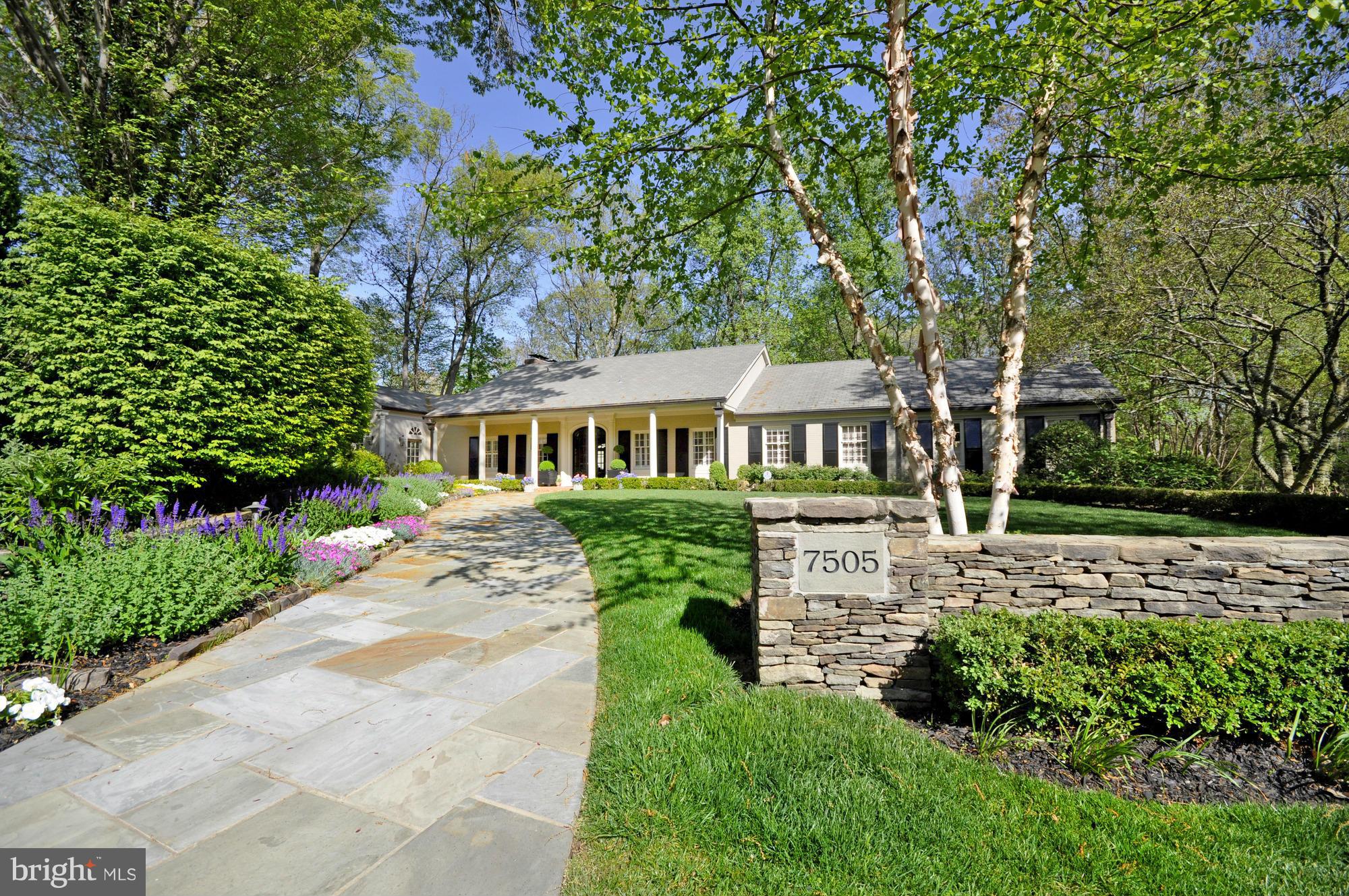 CHARMING SOPHISTICATED CUSTOM HOME WITH INCREDIBLE ARCHITECTURAL DETAILS SET OFF BY WALLS OF GLASS OVERLOOKING PARKLIKE SETTING. LRG SUN DRENCHED KITCHEN WITH FABULOUS CUSTOM FEATURES, MAIN LEVEL SPECTACULAR MASTER SUITE,EXTRA LRG CLOSETS.TREE HOUSE SUNROOM W/VAULTED WALLS OF GLASS. POOL W/CABANA.4-CAR GARAGE. ONE LEVEL LIVING.IN CUL-DE-SAC  AGENT/OWNER