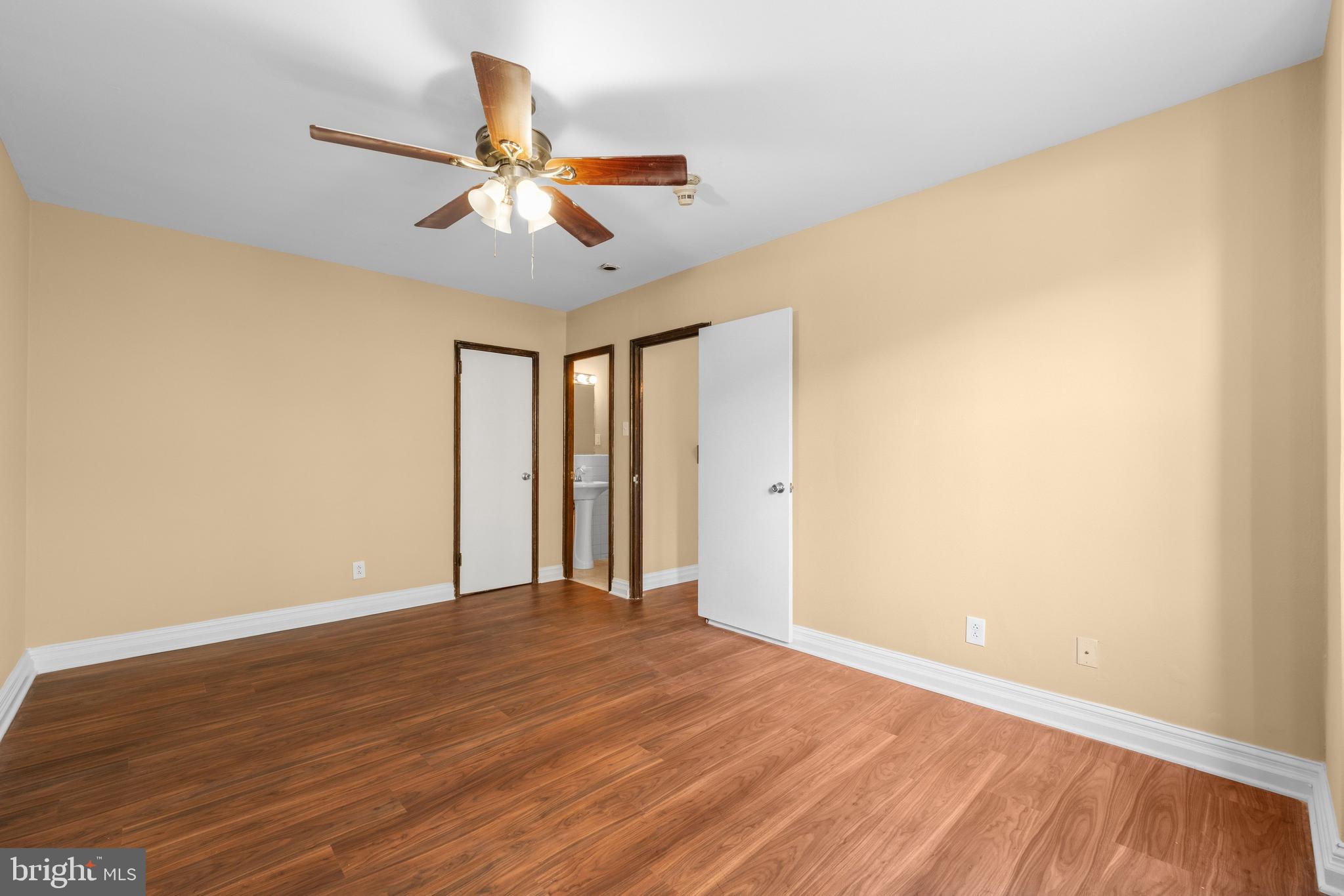 ART MUSEUM AREA - Residential
