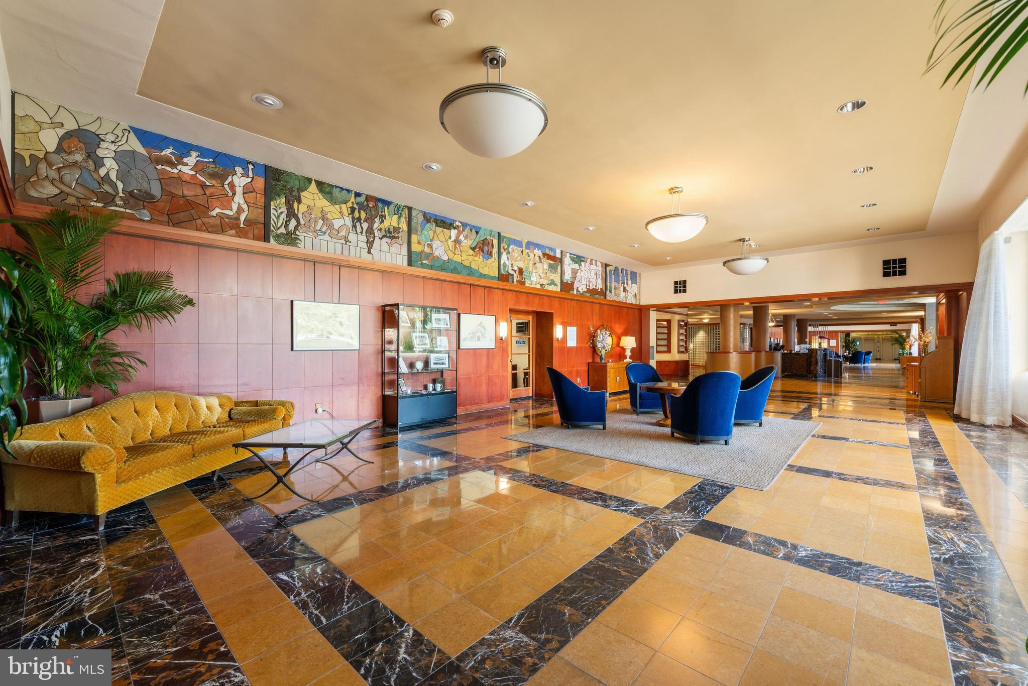 ART MUSEUM AREA - Residential