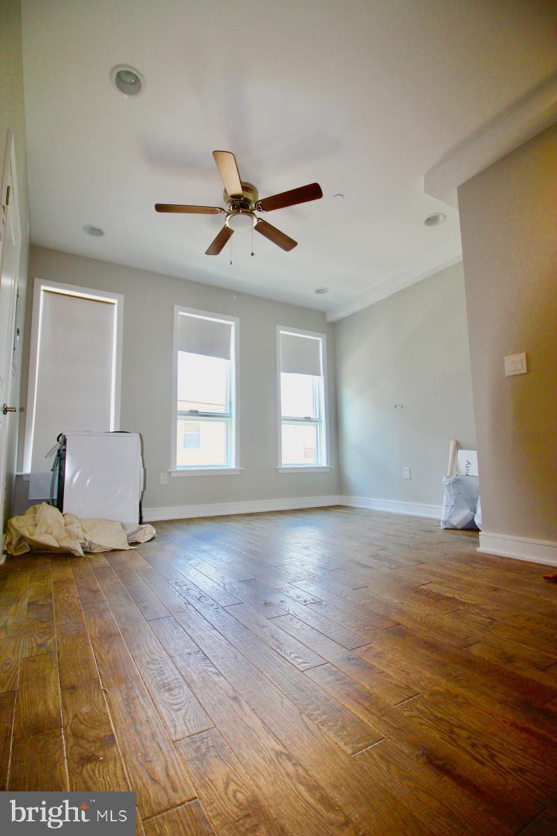 FISHTOWN - Residential Lease
