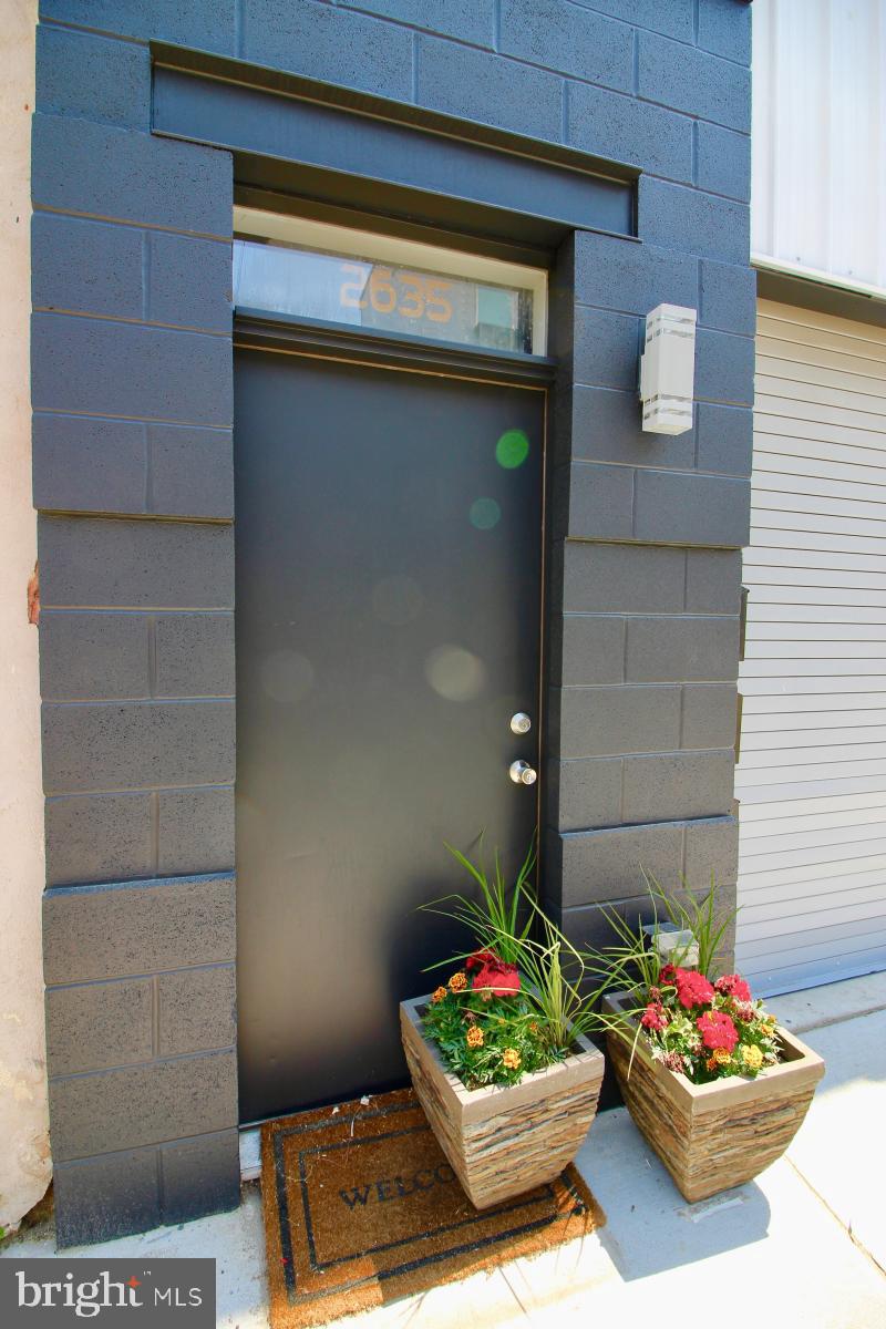 FISHTOWN - Residential Lease