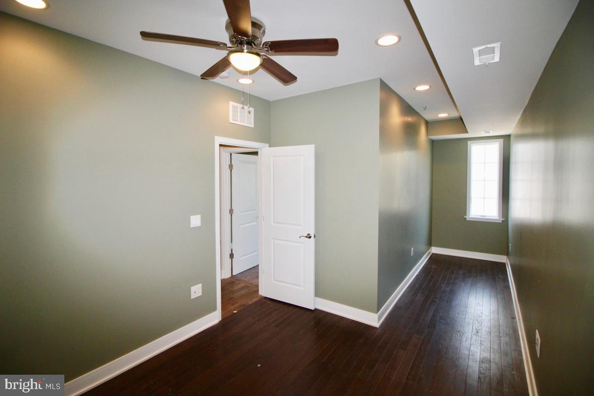 FISHTOWN - Residential Lease