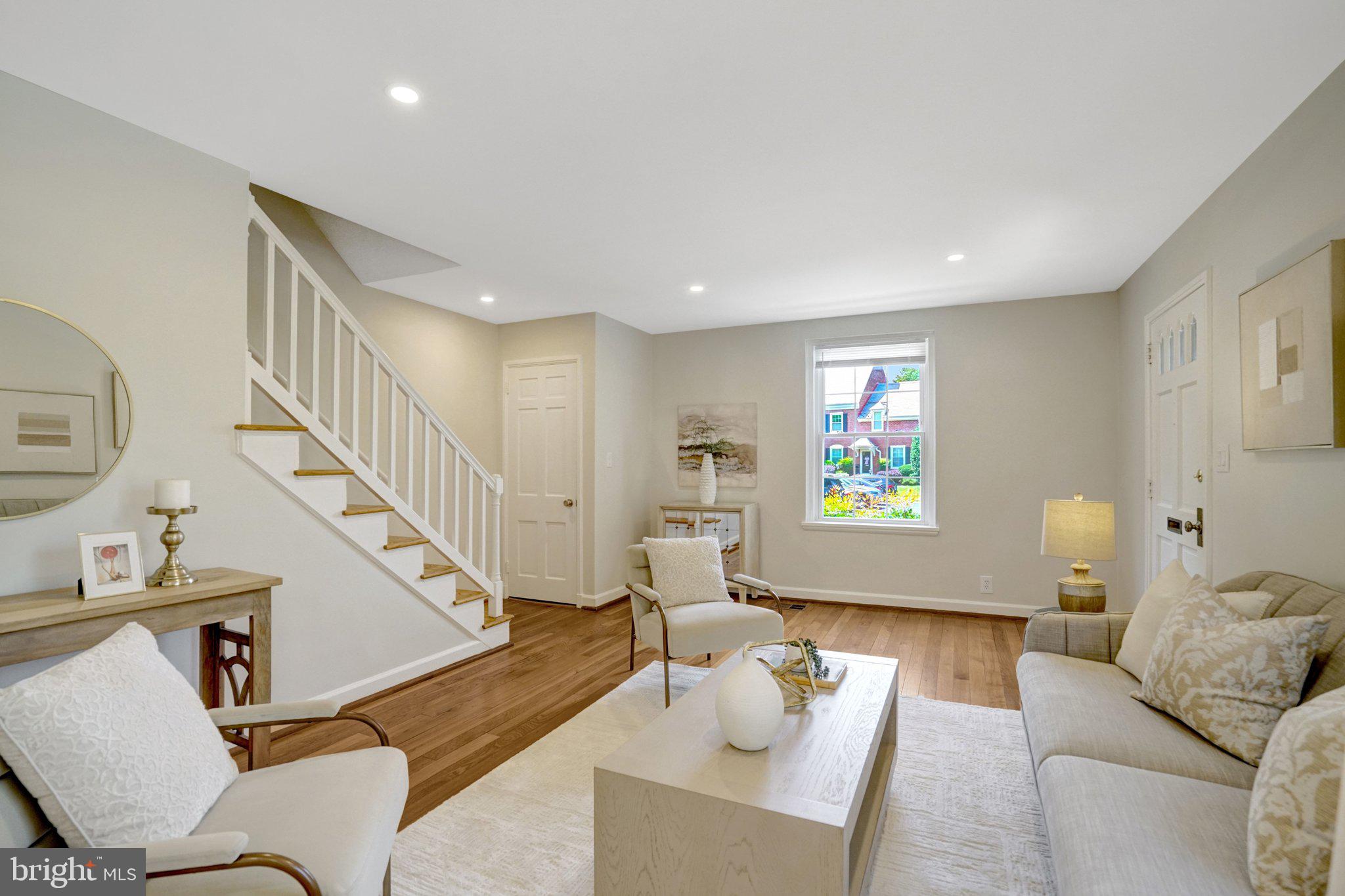 FAIRLINGTON MEWS - Residential