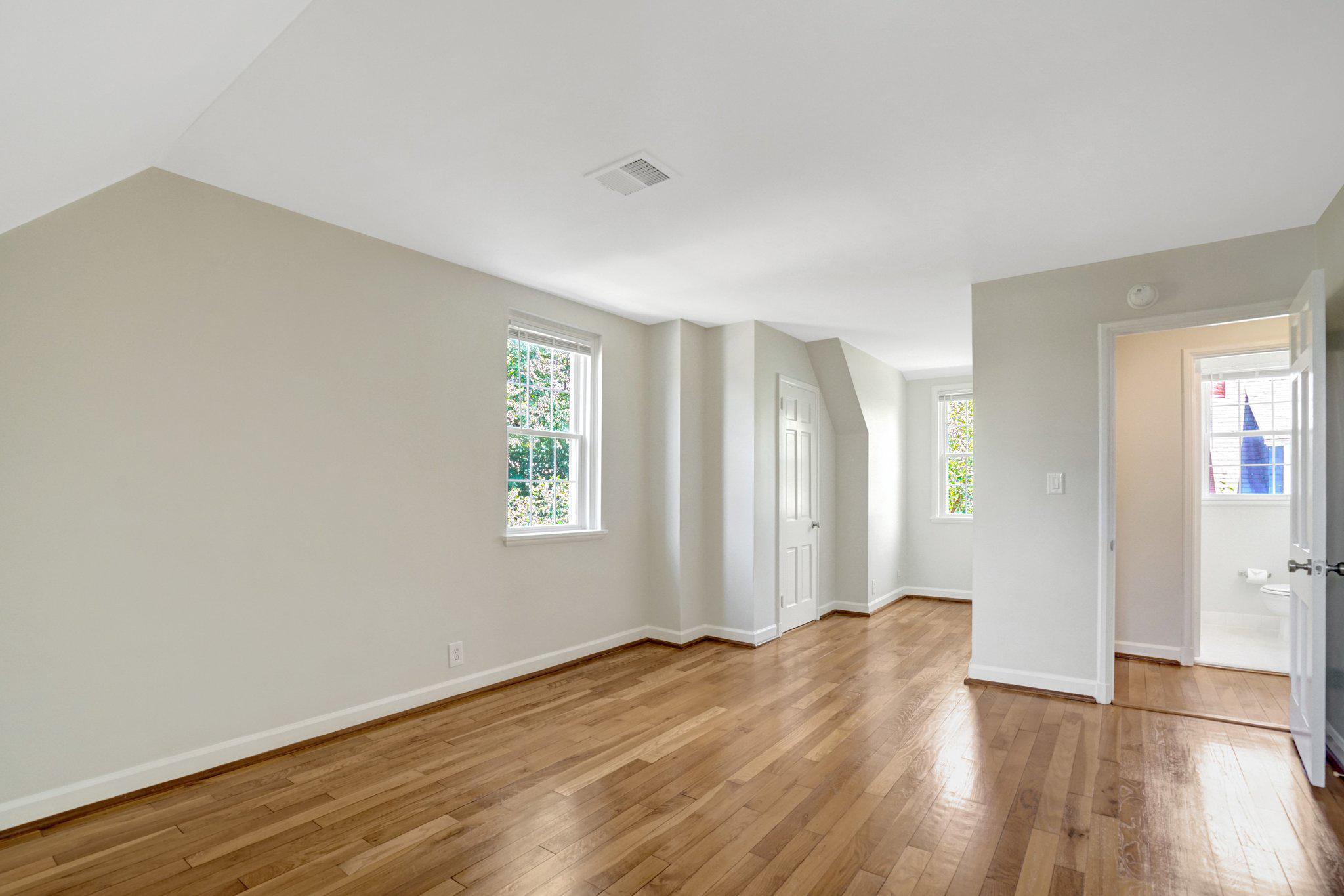 FAIRLINGTON MEWS - Residential