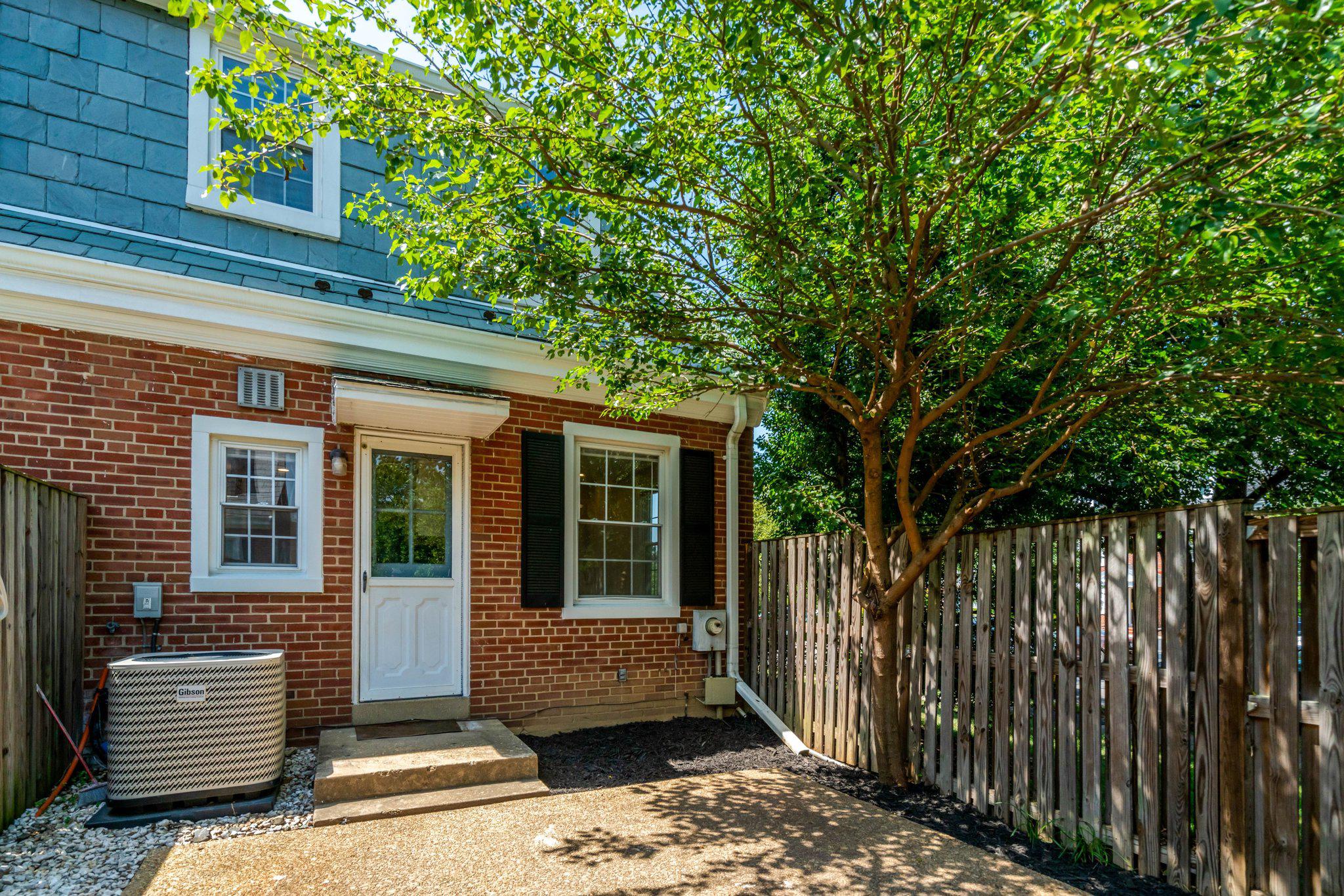 FAIRLINGTON MEWS - Residential