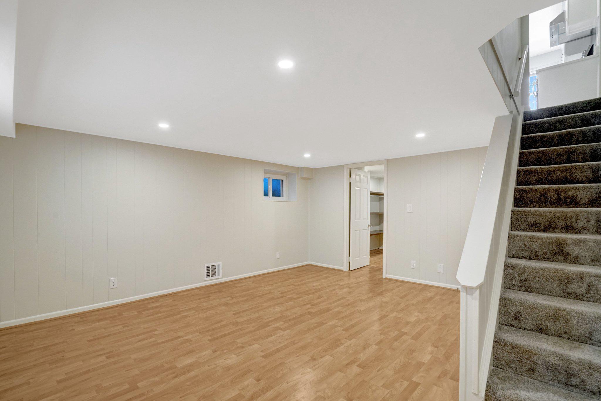 FAIRLINGTON MEWS - Residential
