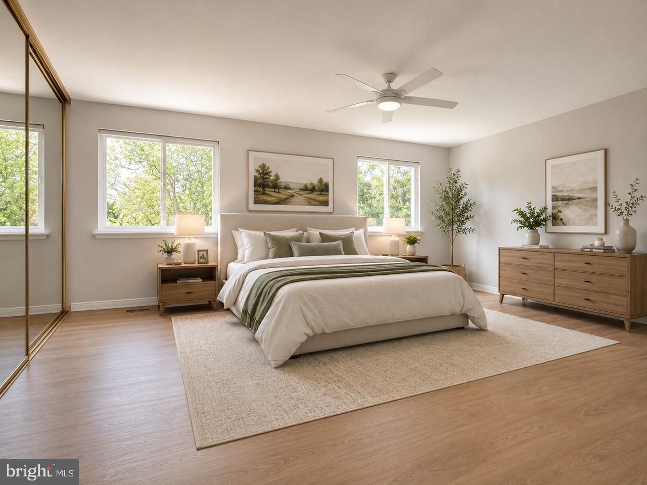 LEISURE WORLD - Residential