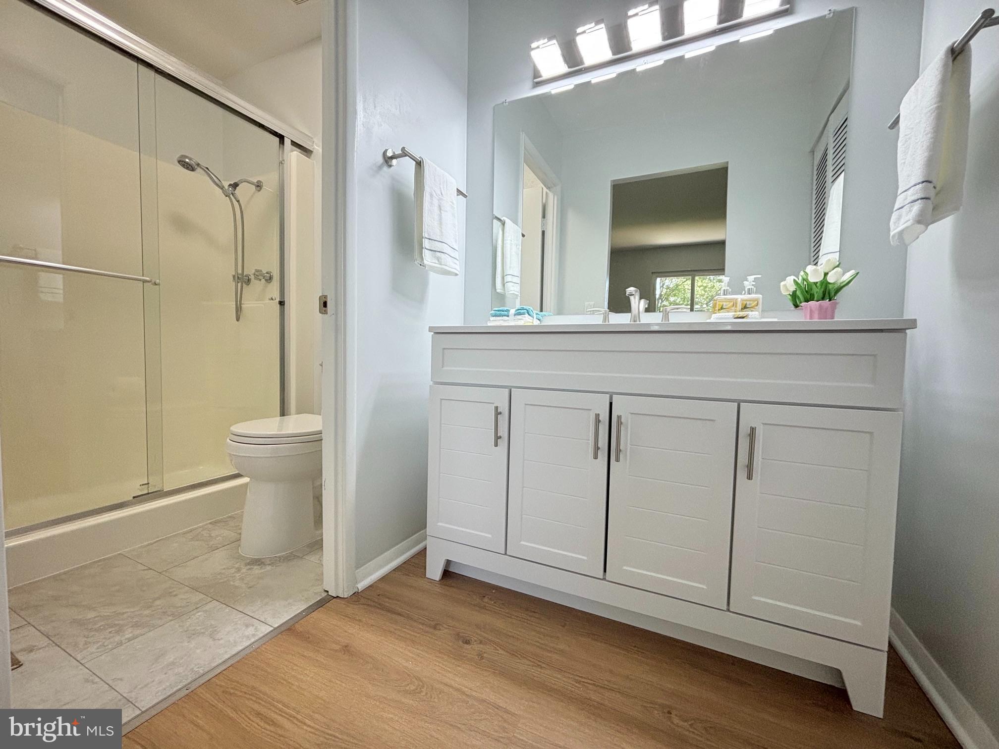 LEISURE WORLD - Residential