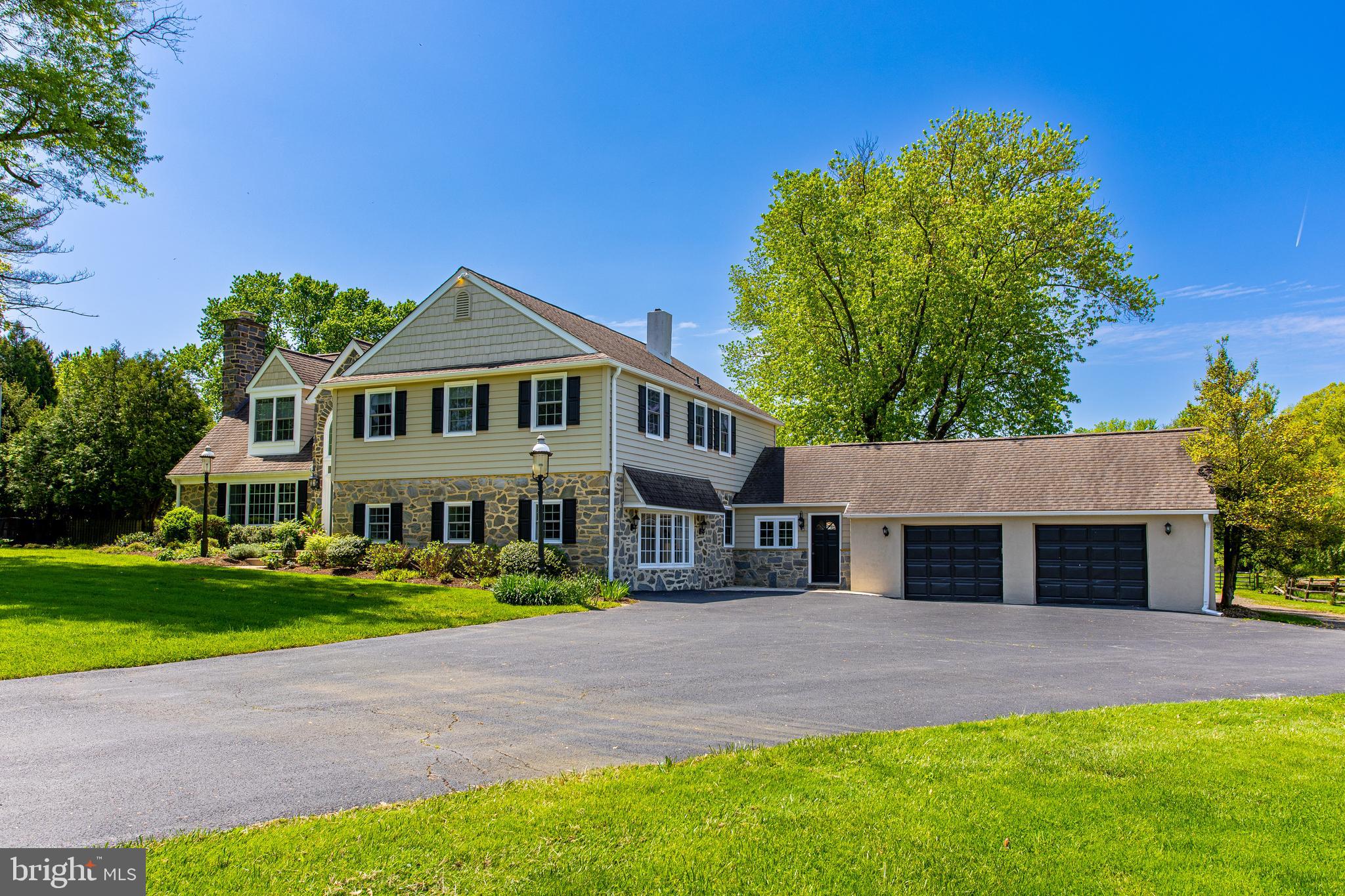 RADNOR HUNT - Residential
