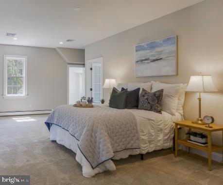 RADNOR HUNT - Residential