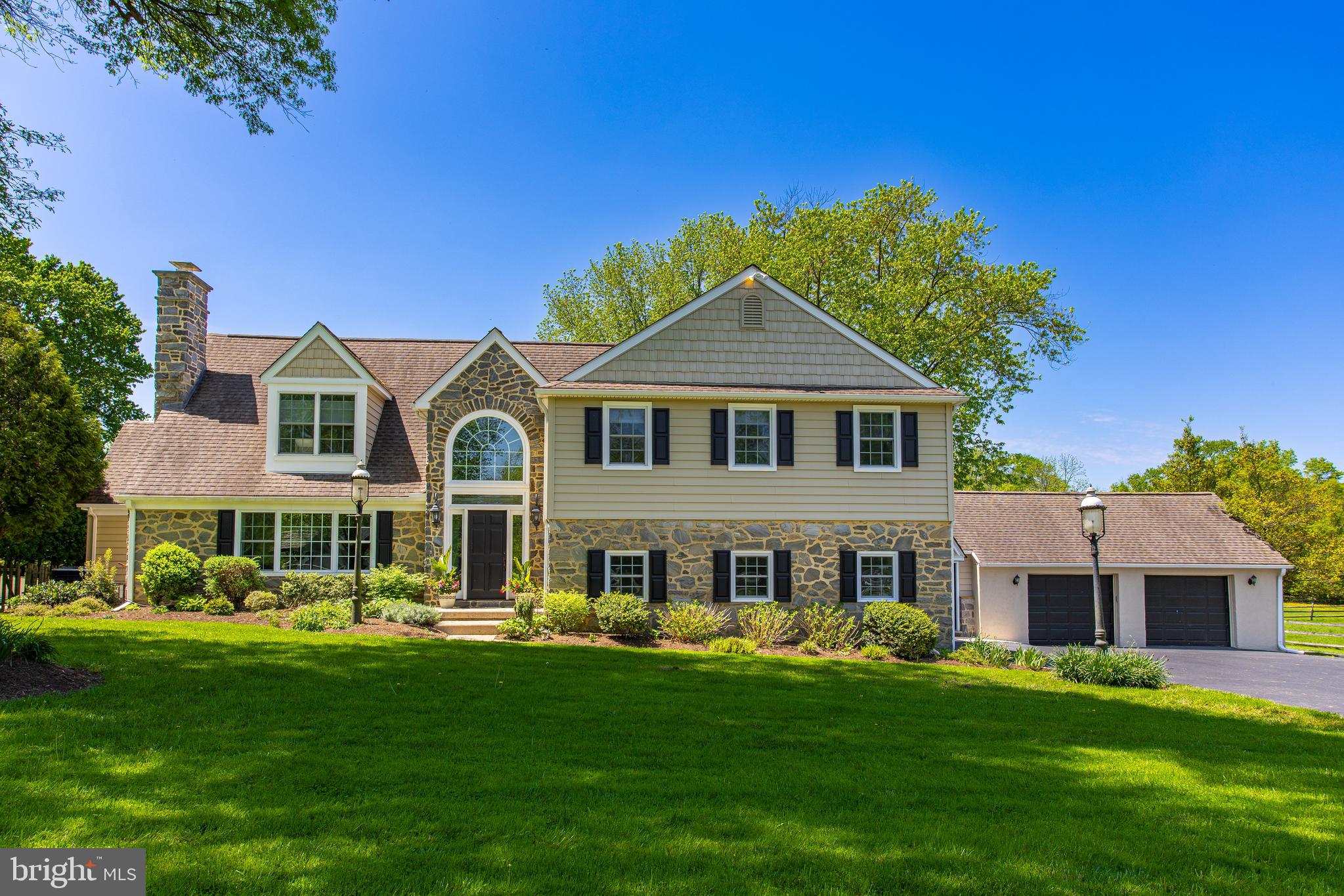 RADNOR HUNT - Residential