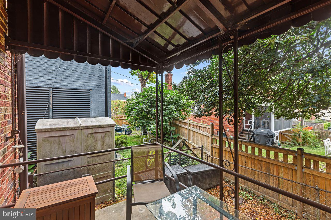 BRIGHTWOOD - Residential