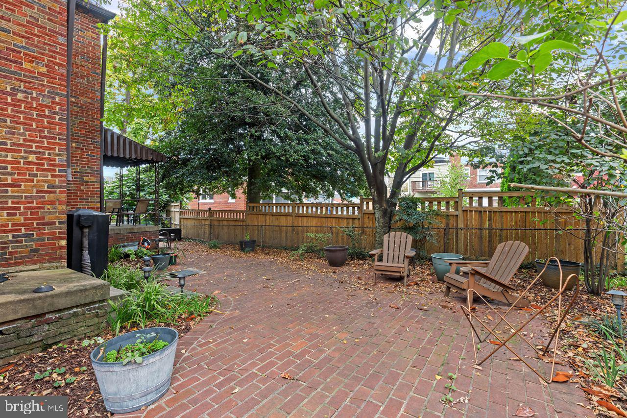 BRIGHTWOOD - Residential