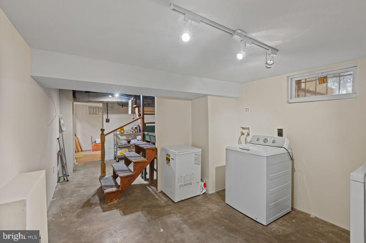 BRIGHTWOOD - Residential