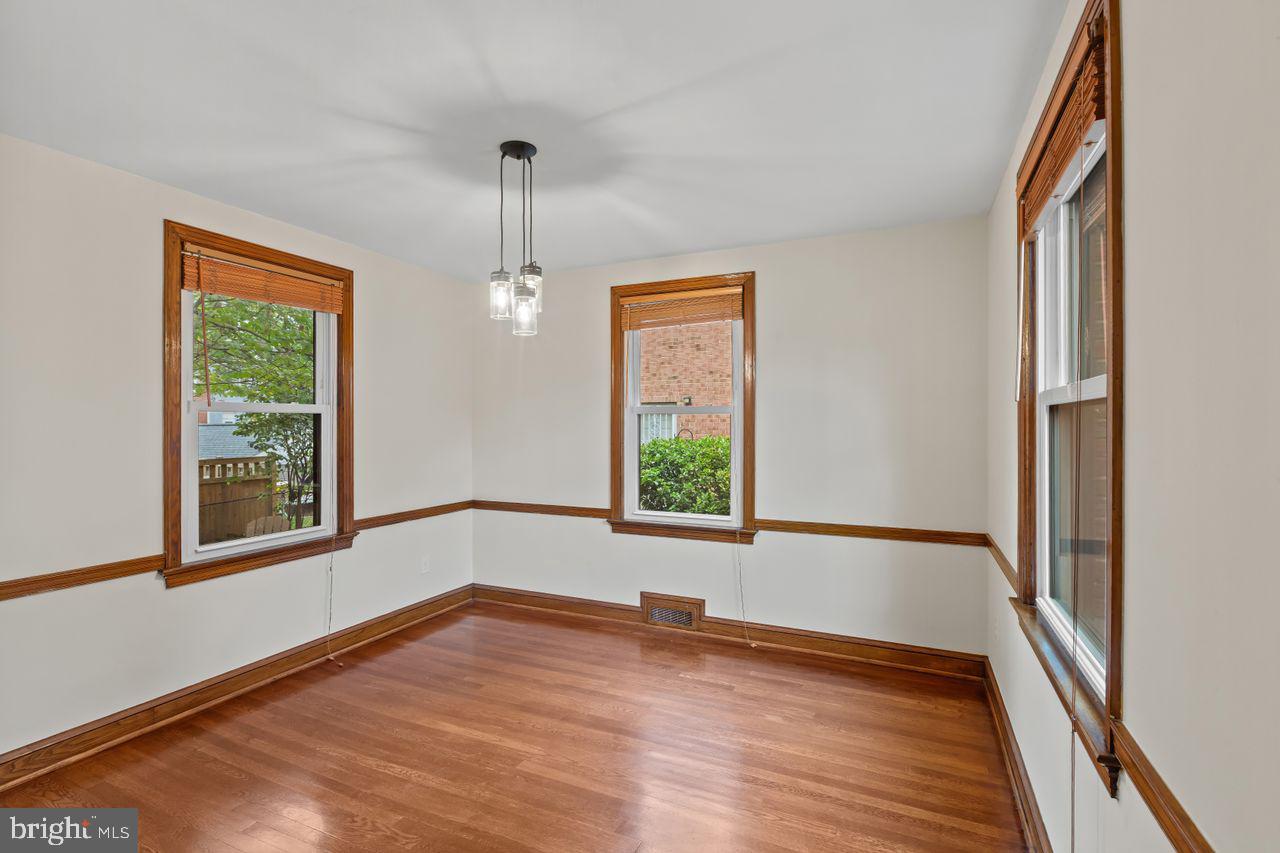 BRIGHTWOOD - Residential