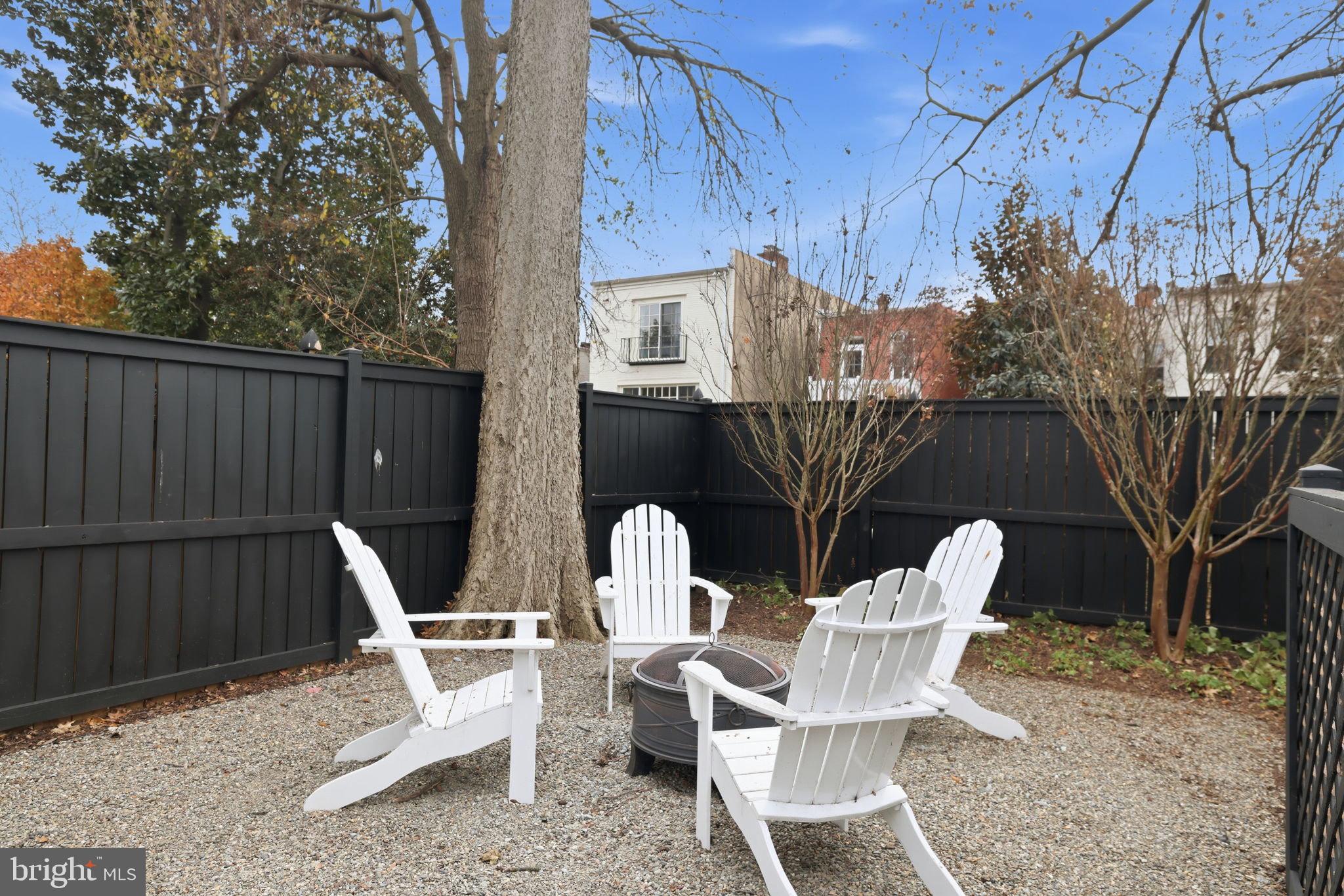GEORGETOWN - Residential