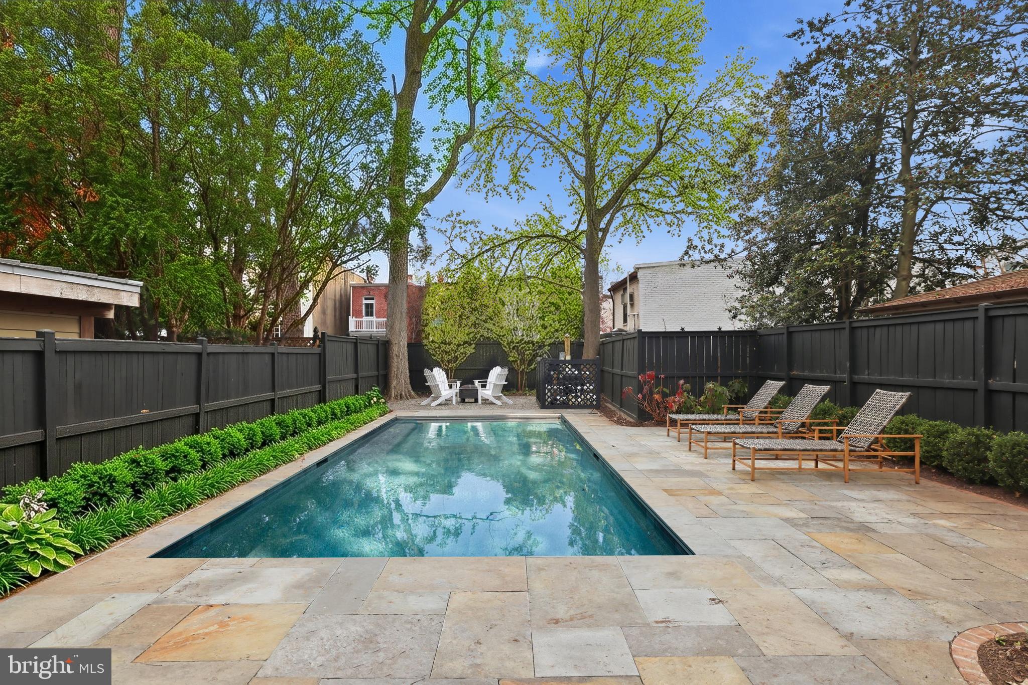 GEORGETOWN - Residential