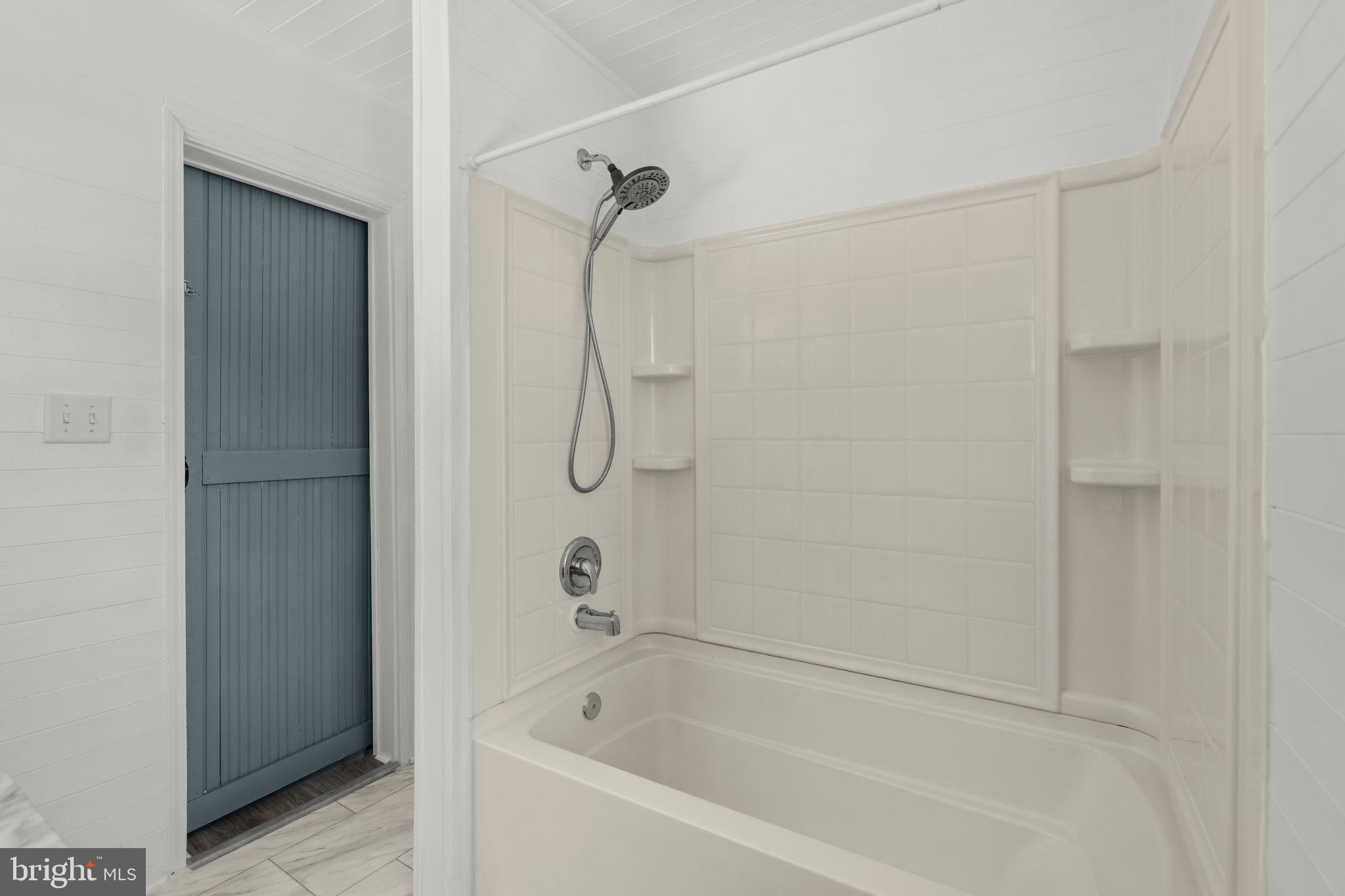 EAST NOTTINGHAM TW - Residential