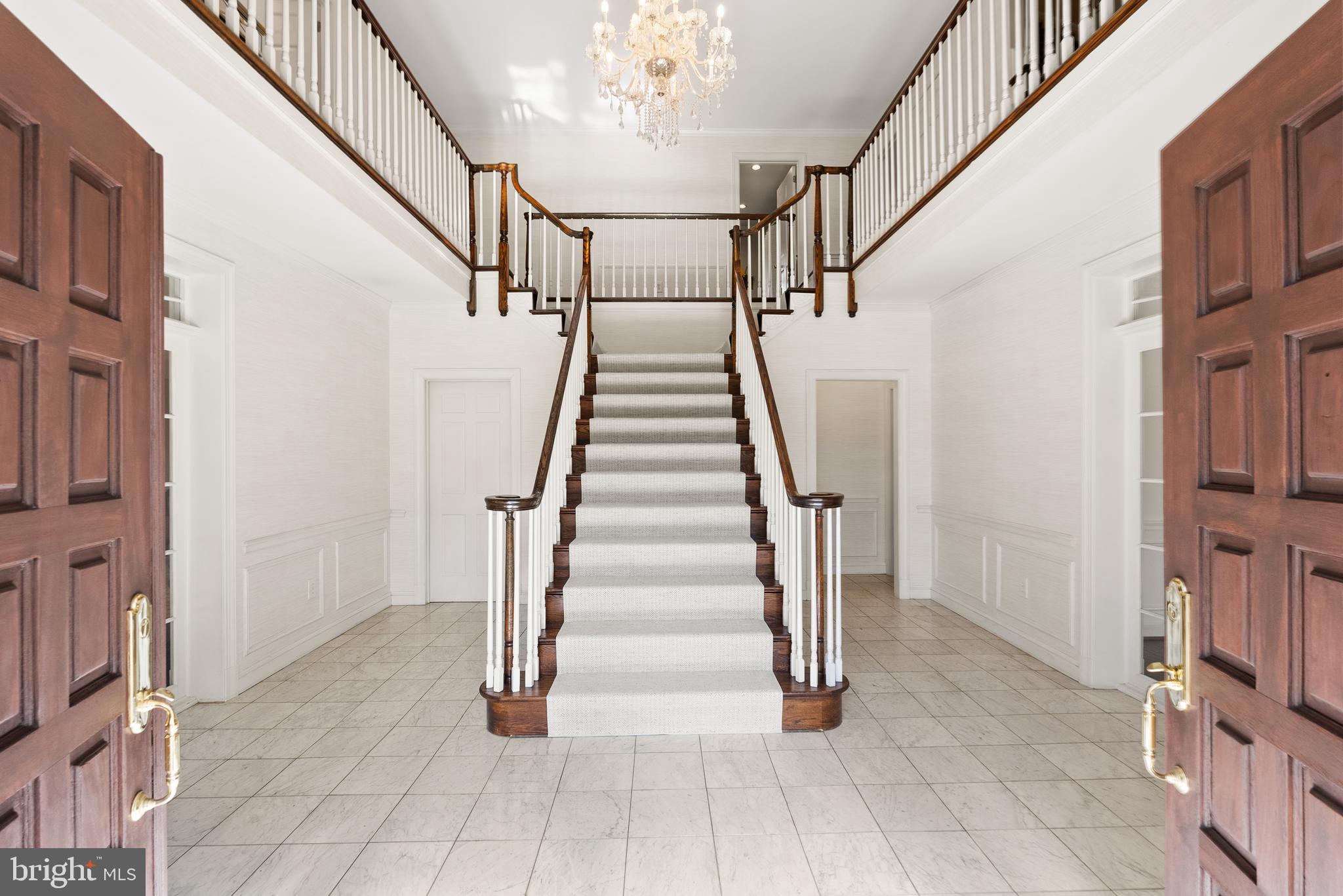 RIVER OAKS - Residential