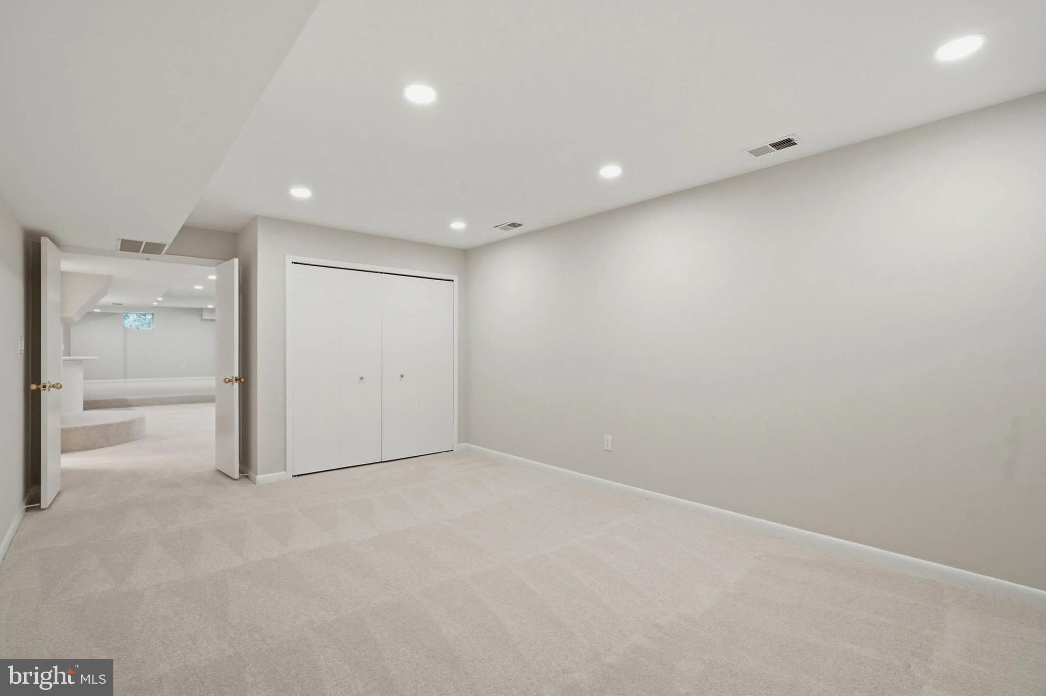 DORSEY SEARCH - Residential