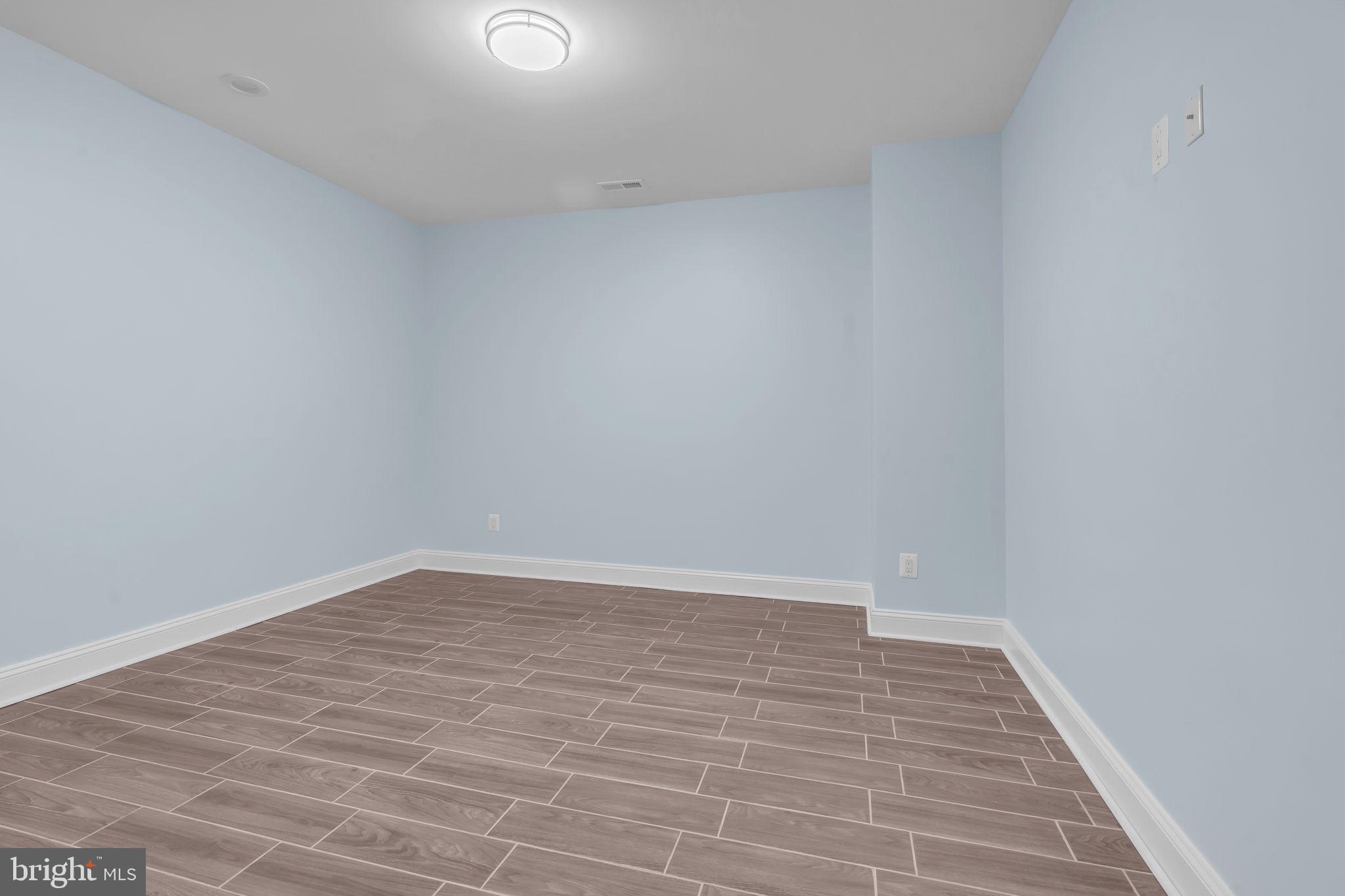 FAIRWOOD ACRES - Residential