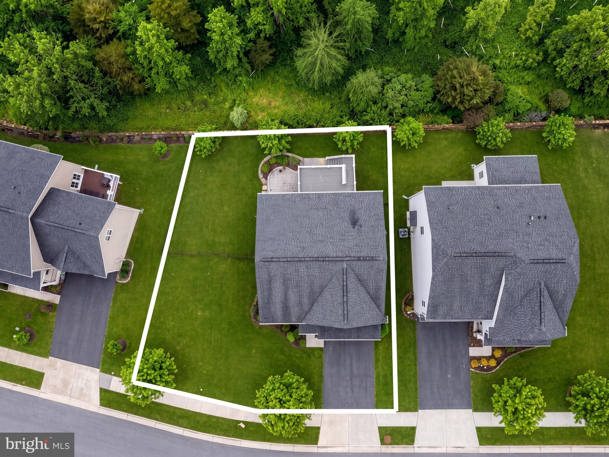 LAKE FREDERICK - Residential