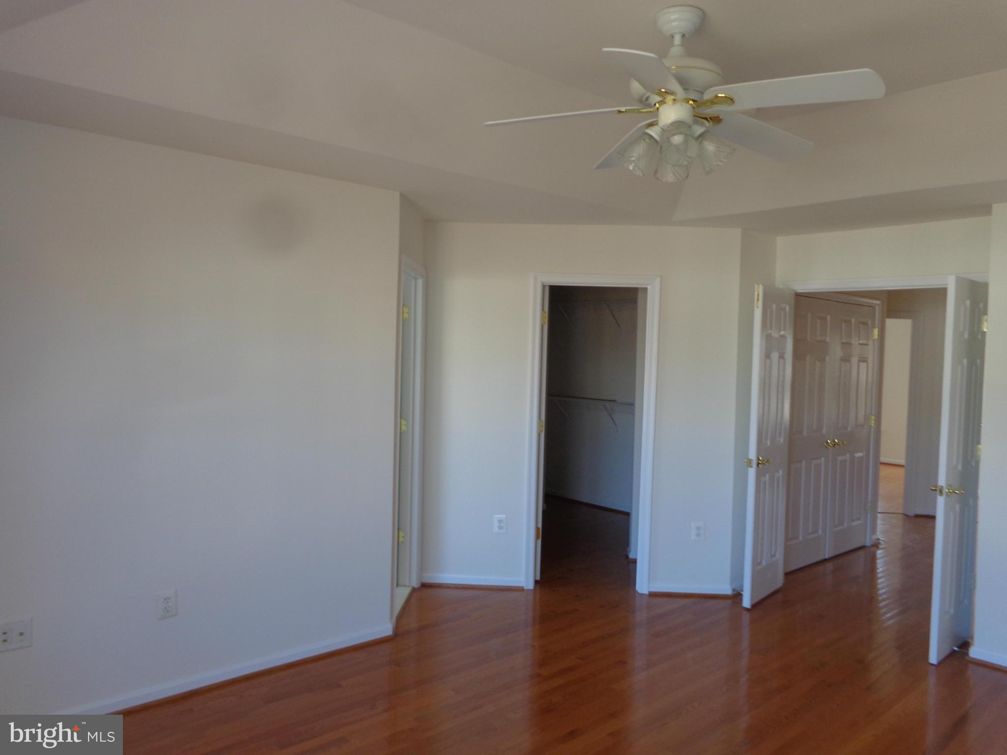 ROCKLAND VILLAGE - Residential Lease