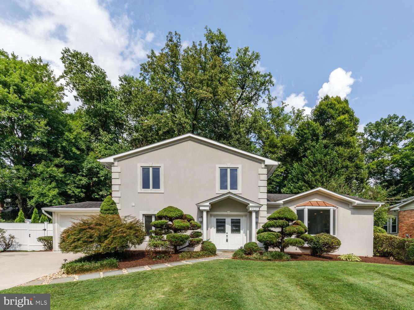 STRATTON WOODS - Residential