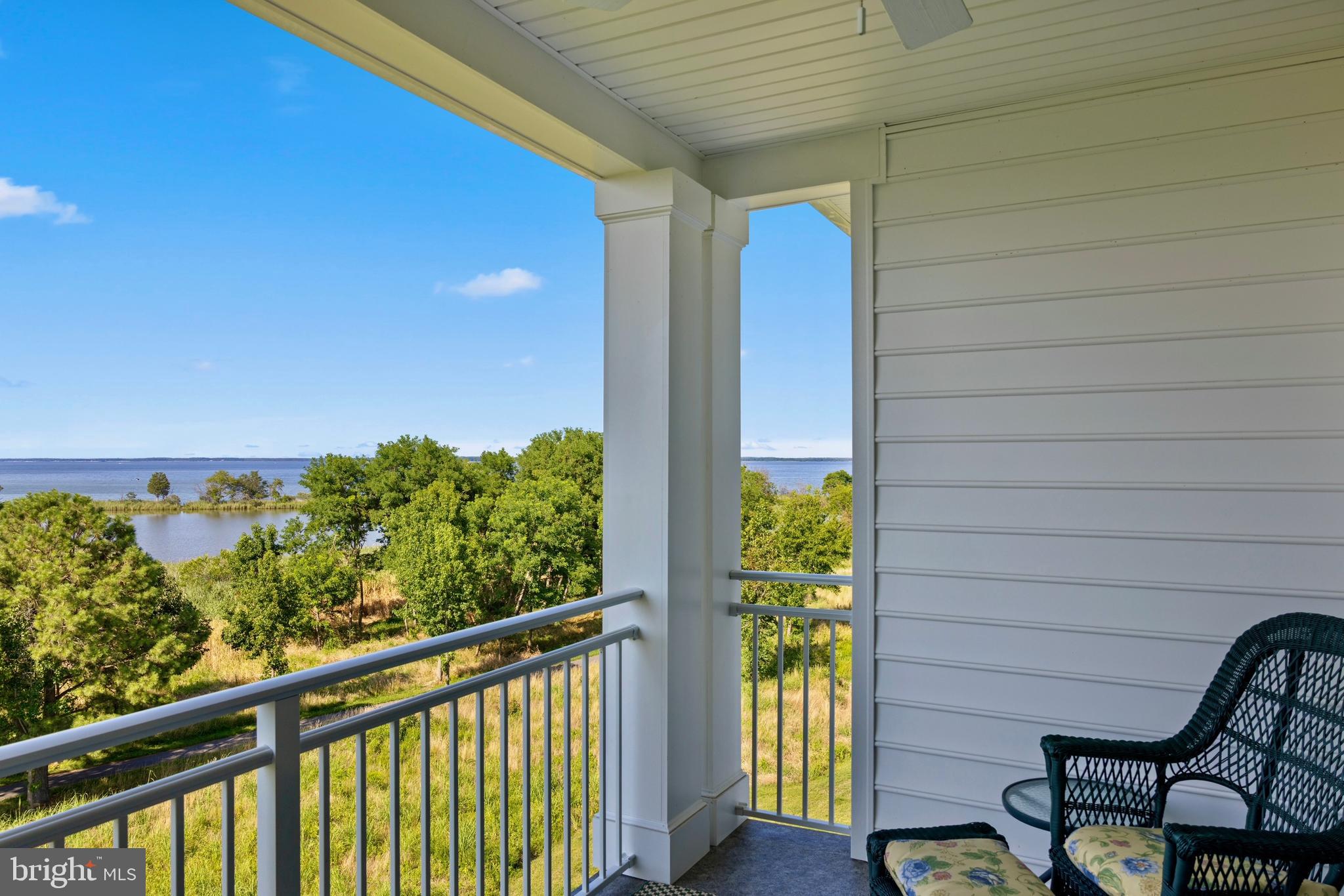 FOUR SEASONS AT KENT ISLAND - Residential