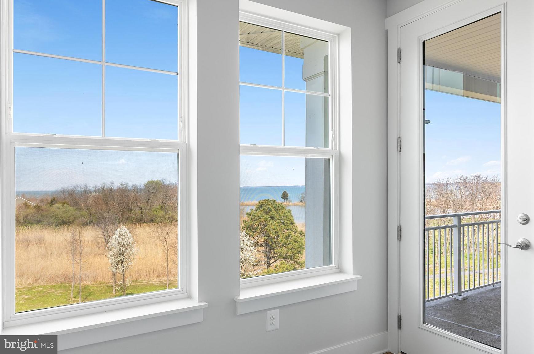 FOUR SEASONS AT KENT ISLAND - Residential