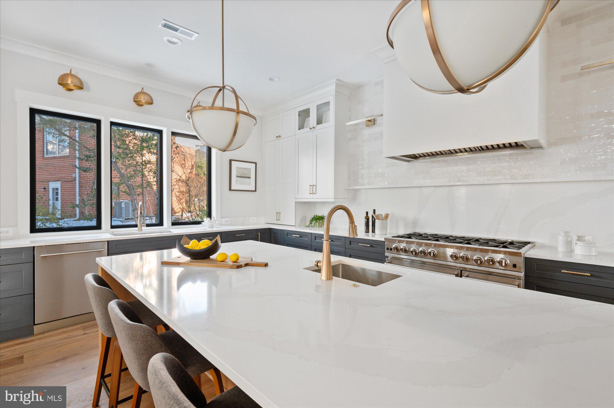POTOMAC HILLS - Residential