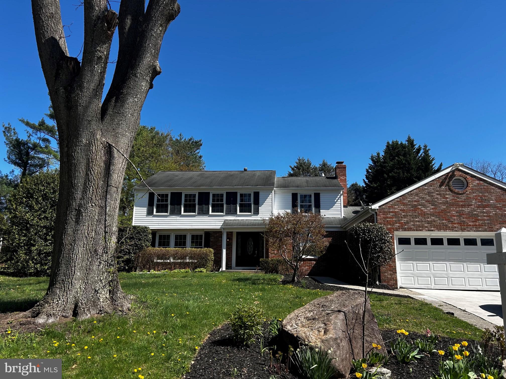 VILLAGE OF LONG REACH - Residential