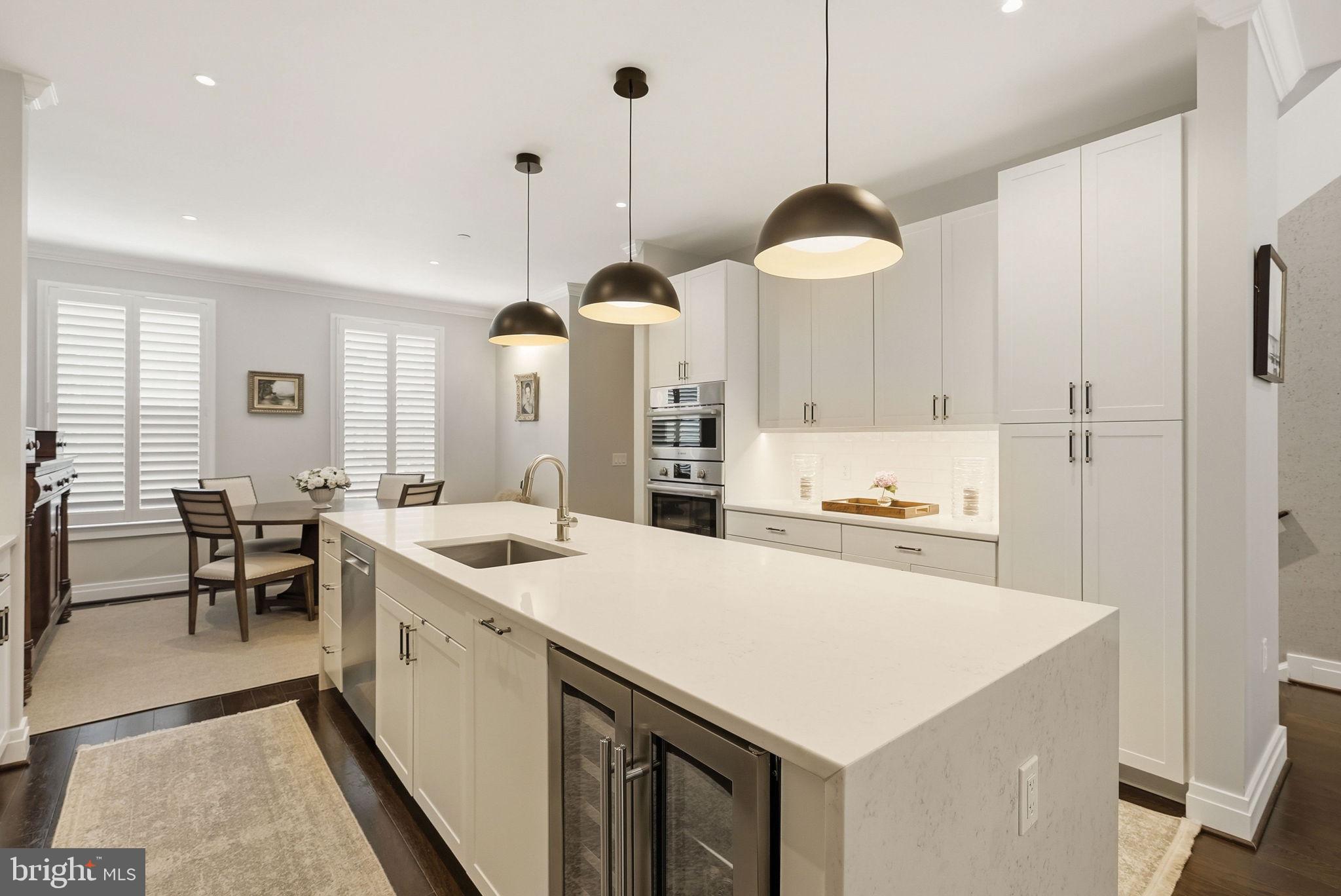 OLD TOWN NORTH - Residential