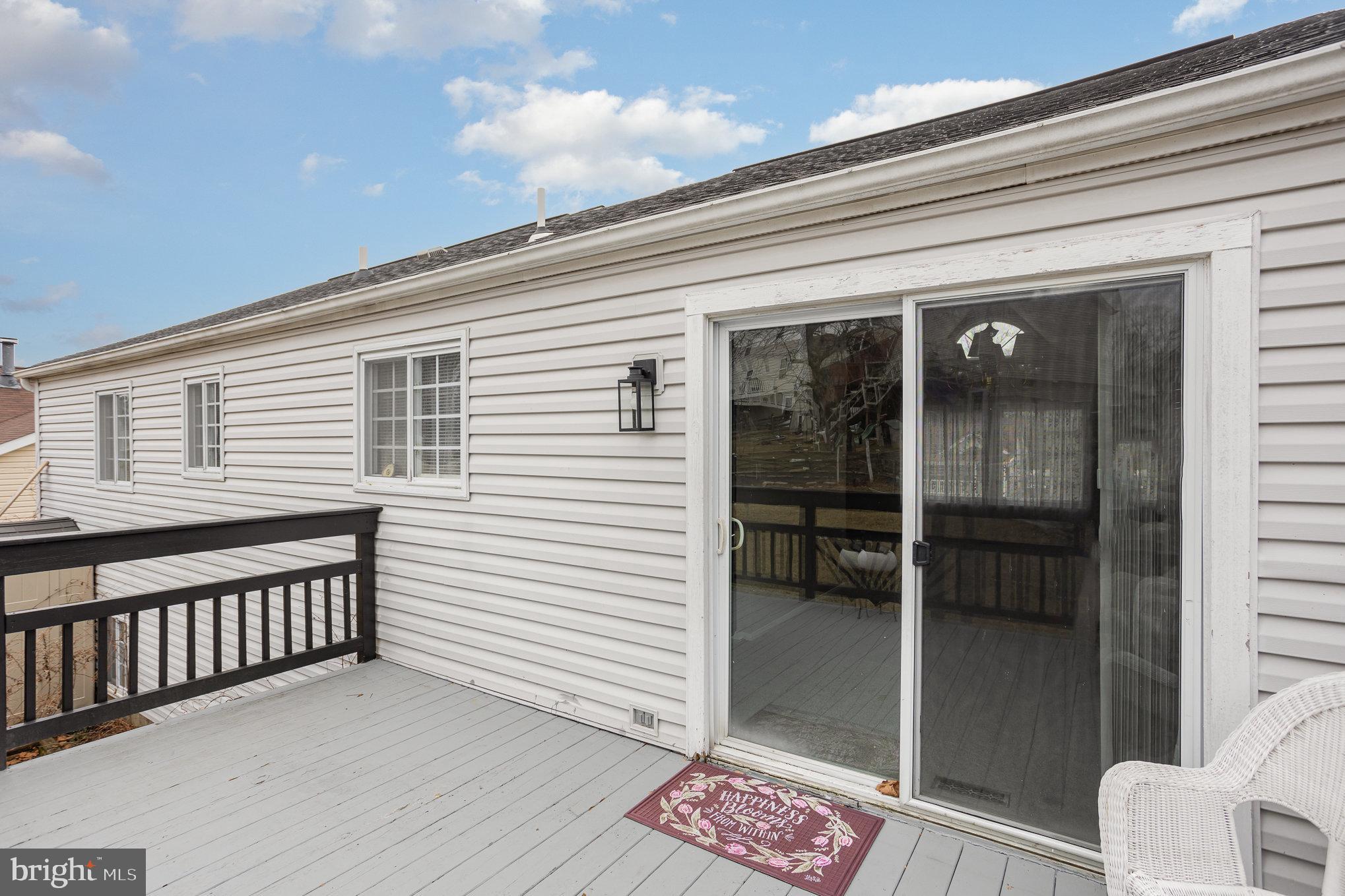 LAUREL VALLEY - Residential