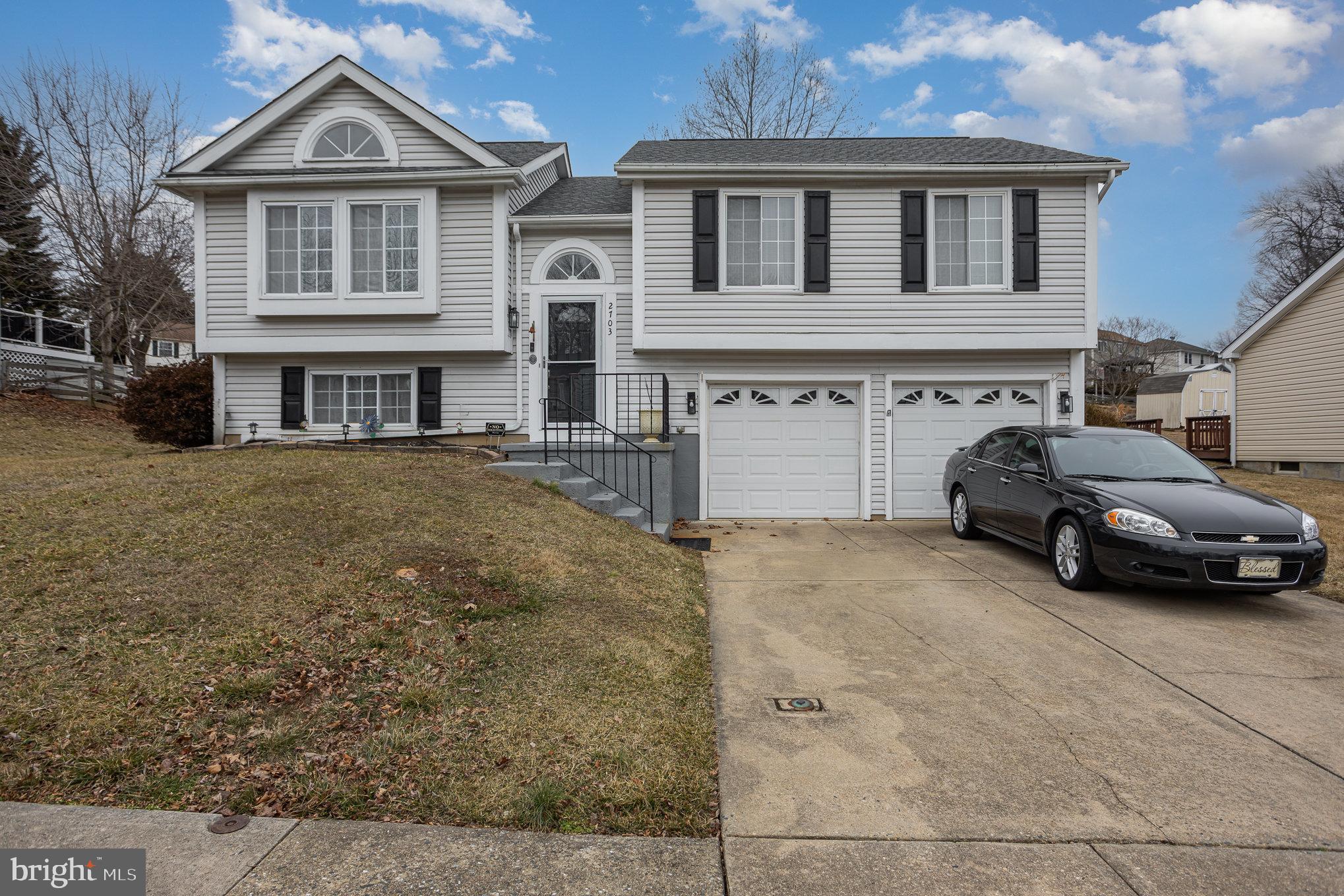 LAUREL VALLEY - Residential