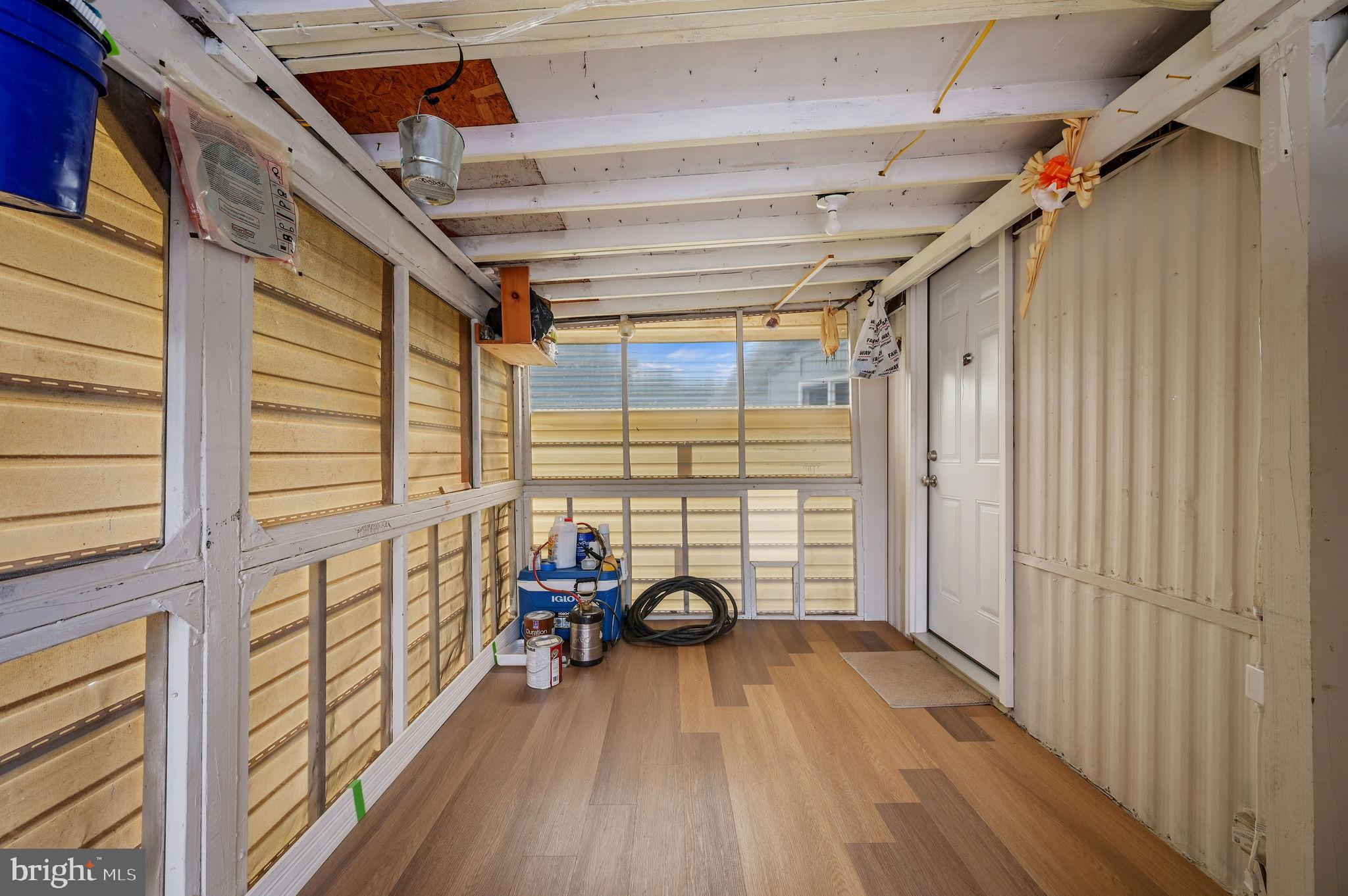 PINEWOOD ACRE - Residential