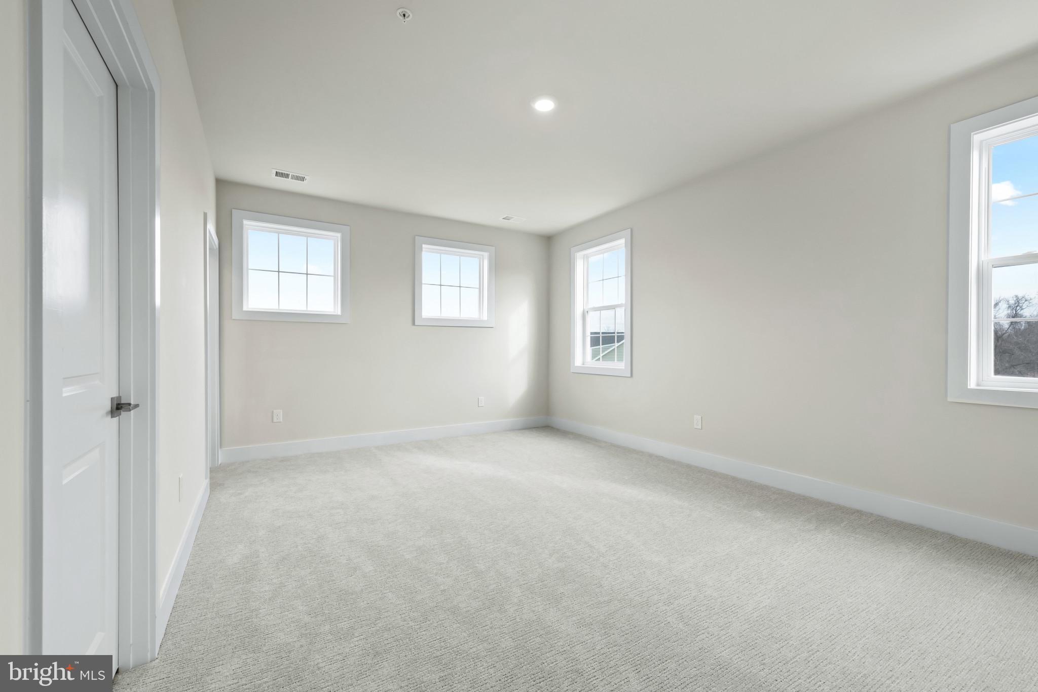 MARSHALL'S LANDING - Residential