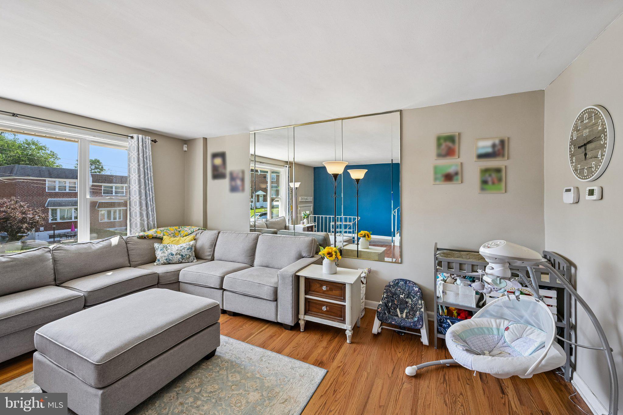 HOLME CIRCLE - Residential