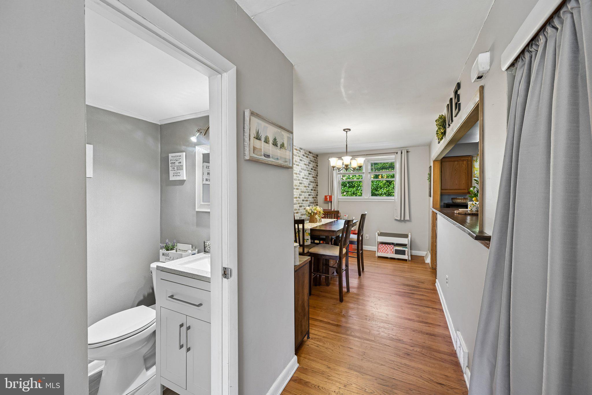 HOLME CIRCLE - Residential