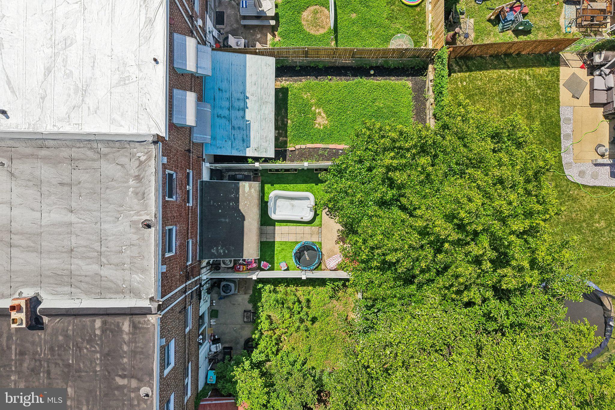 HOLME CIRCLE - Residential